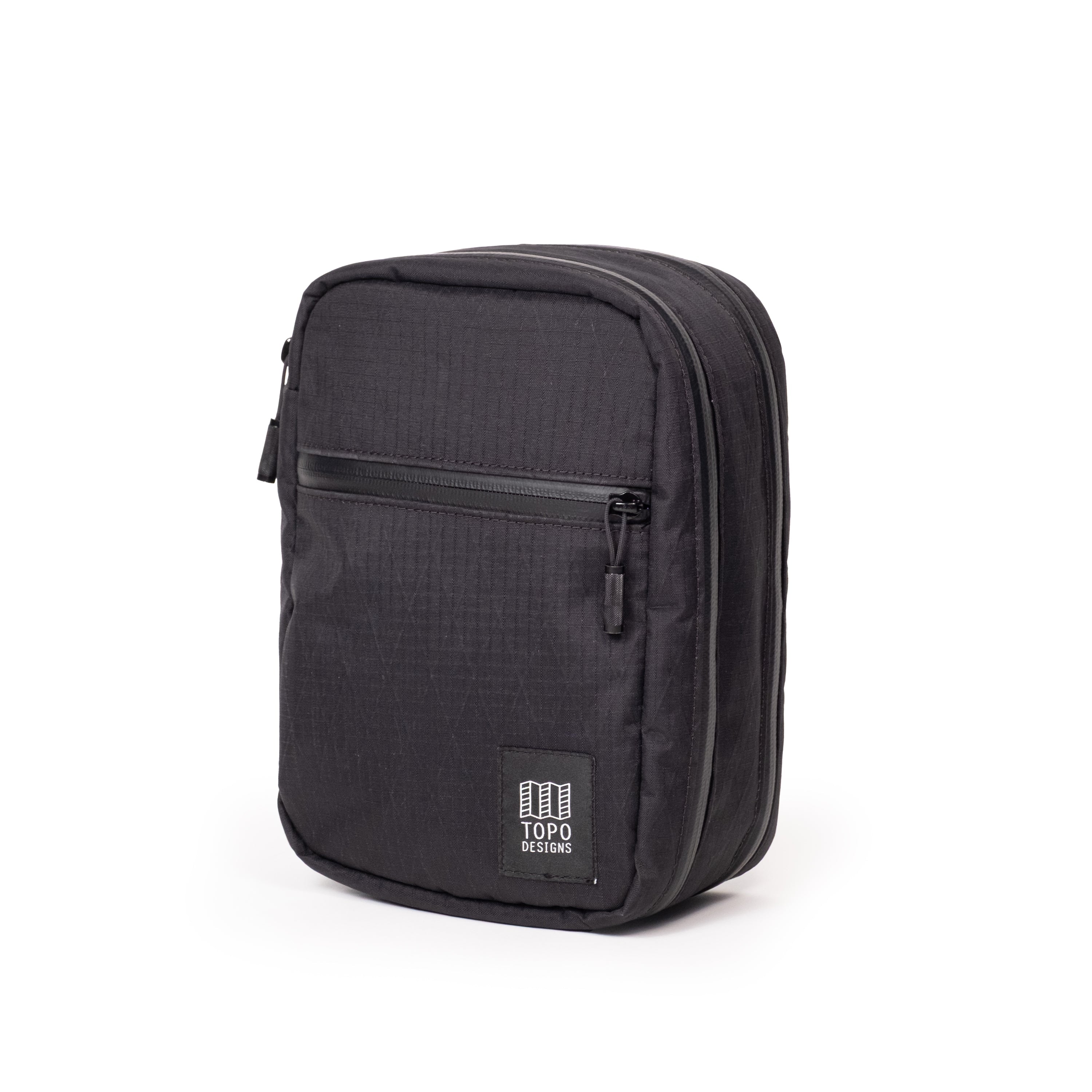 Topo Designs Global Pro Tech Case in Black — front view # color_Black