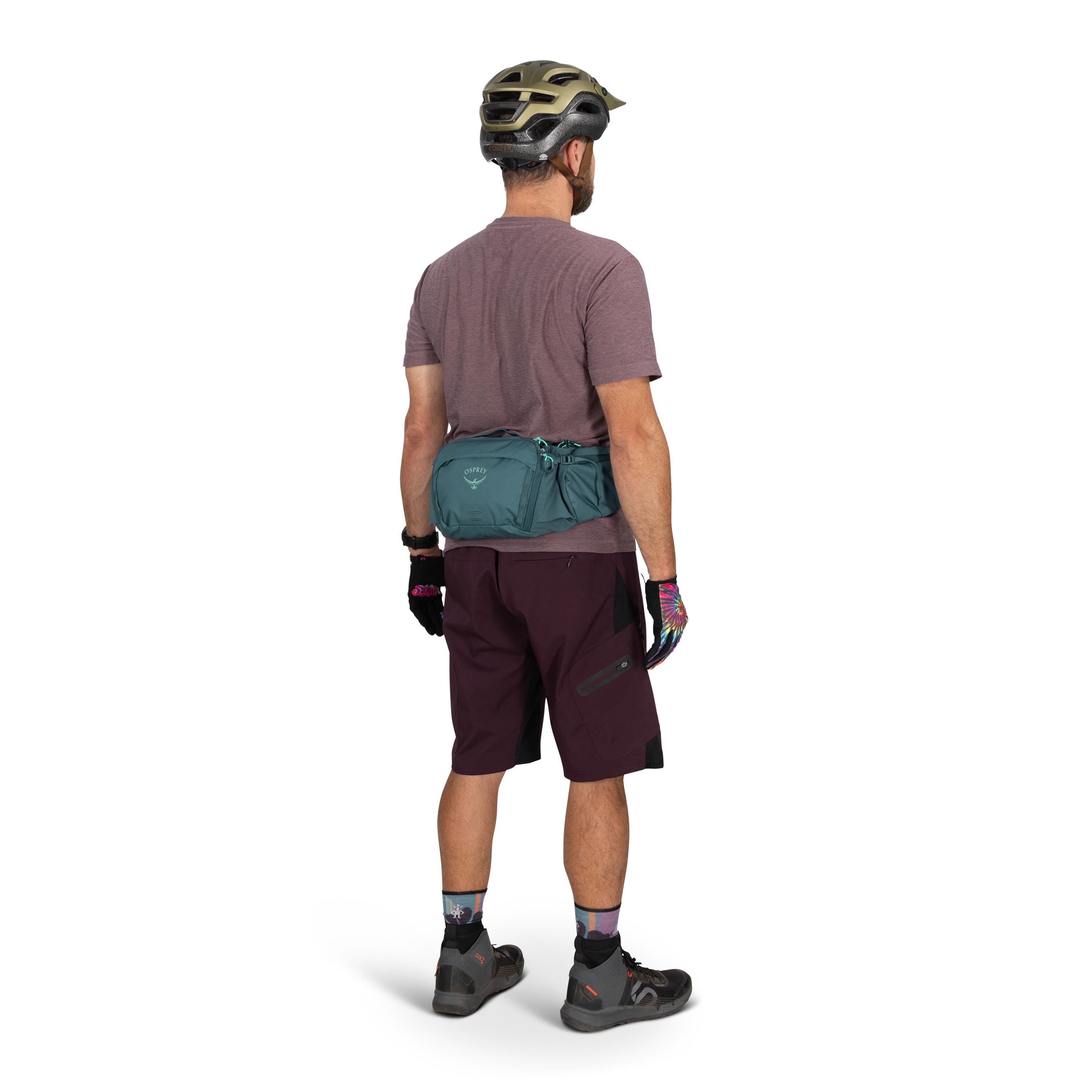 Osprey Savu 5 Bike Hydration Lumbar Pack 5L in Cascade Blue — lifestyle 2