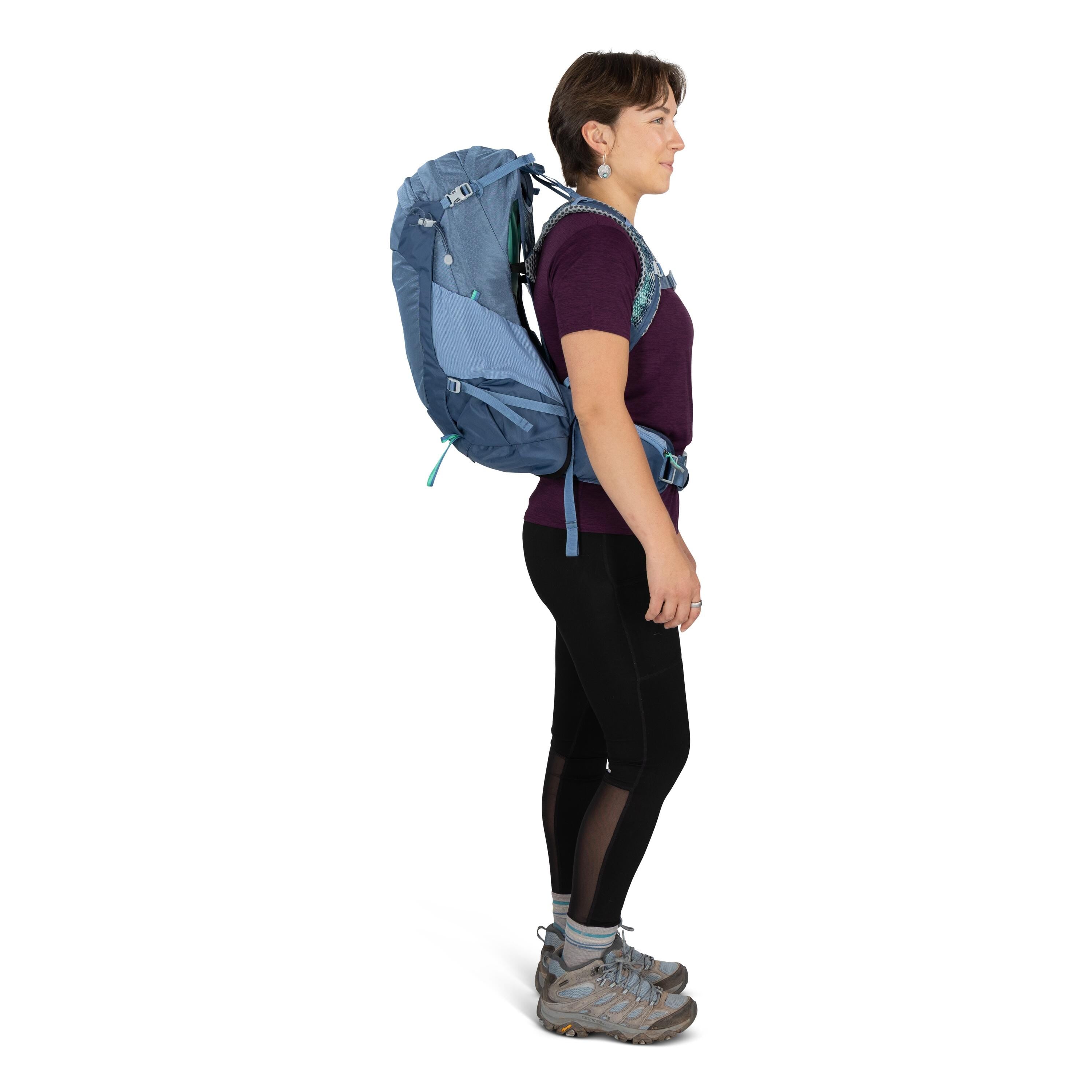 Osprey Sirrus 24 Hiking Backpack 24L in Sevres Blue — lifestyle 2