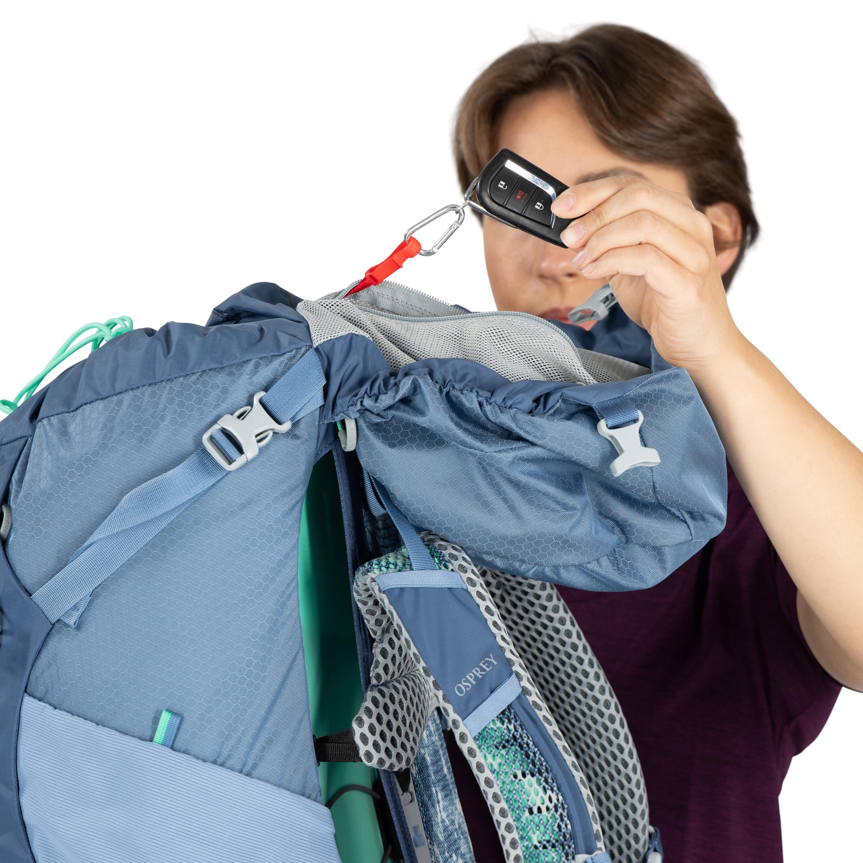 Osprey Sirrus 44 Hiking Backpack 44L in Sevres Blue — detail view 3