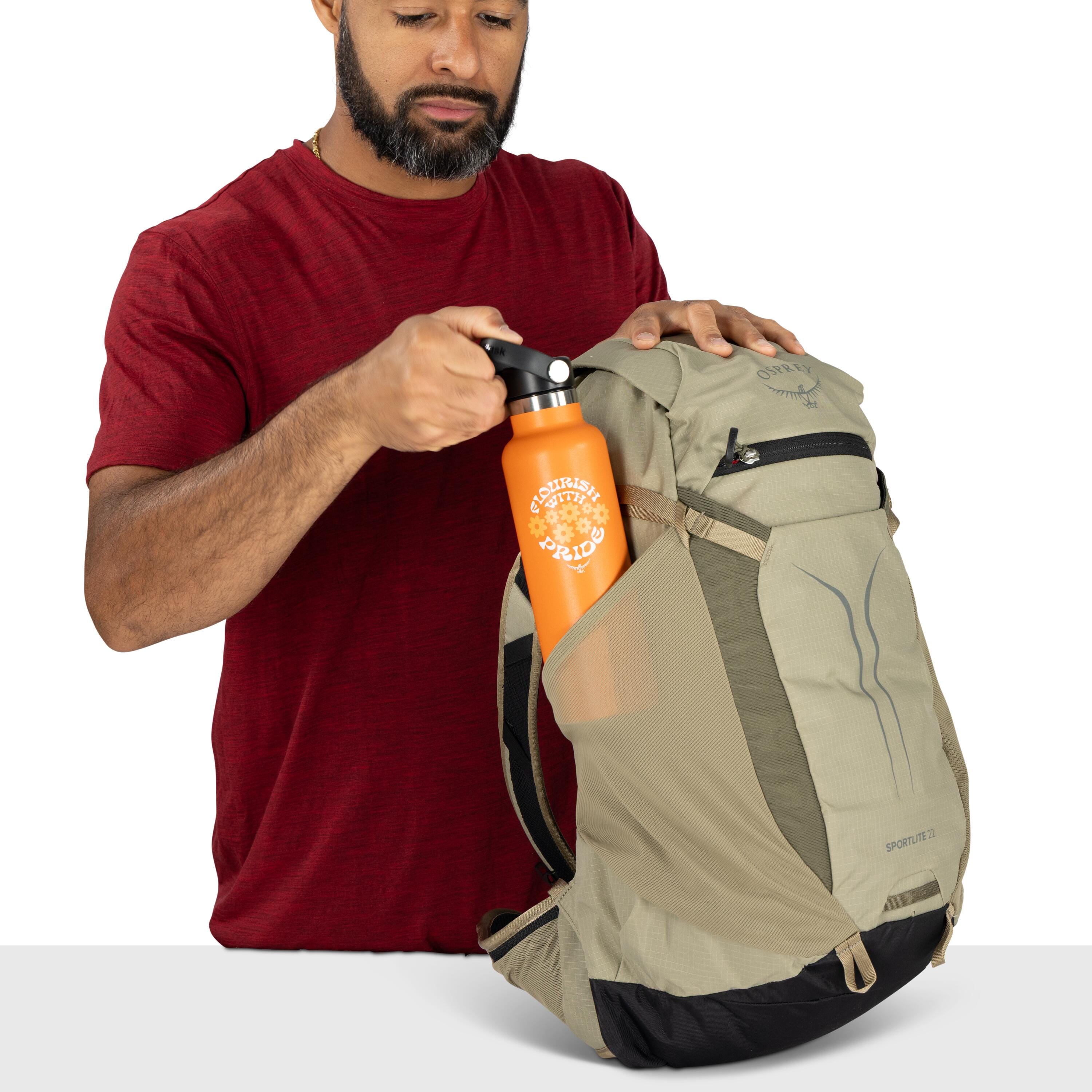 Osprey Sportlite 22 Hiking Backpack 22L in Olive Tan — detail view 4