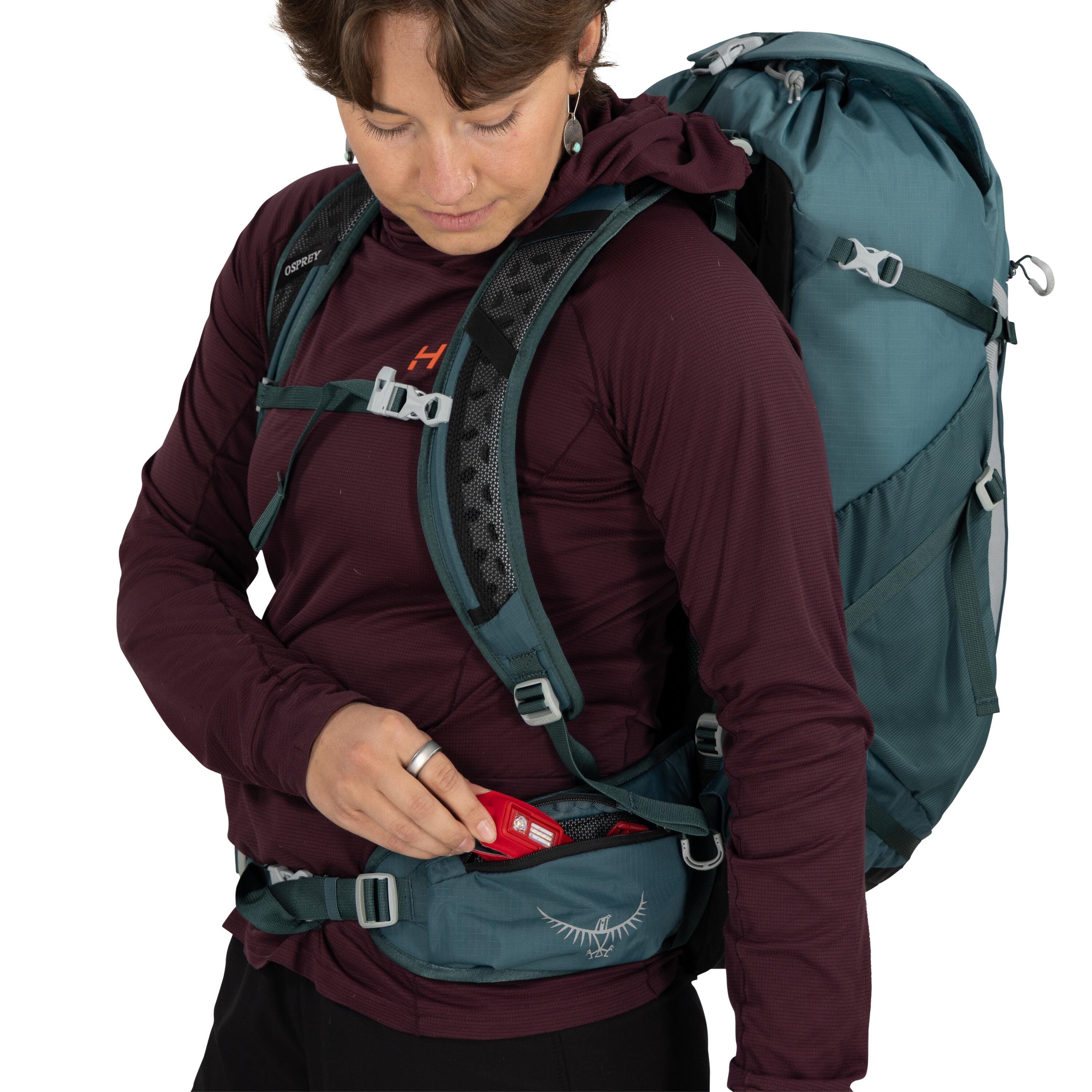 Osprey Sportlite 30 Hiking Backpack 30L in Torrent Blue — detail view