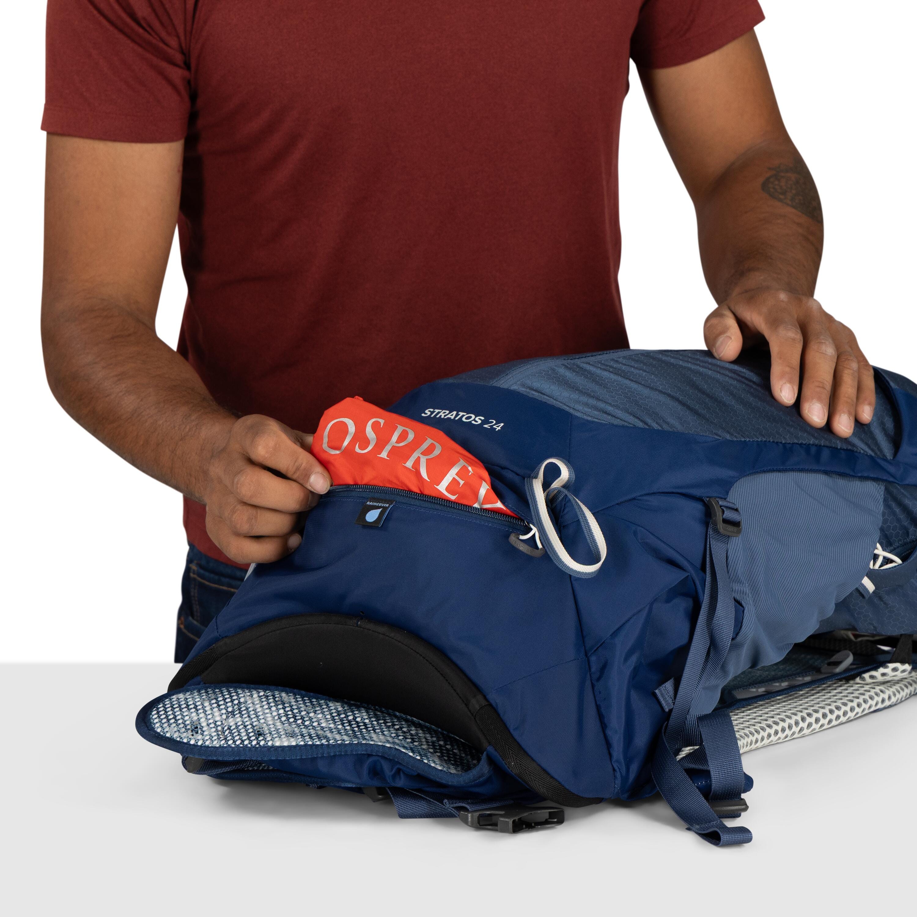 Osprey Stratos 24 Hiking Backpack 24L in Nirvana Blue — detail view
