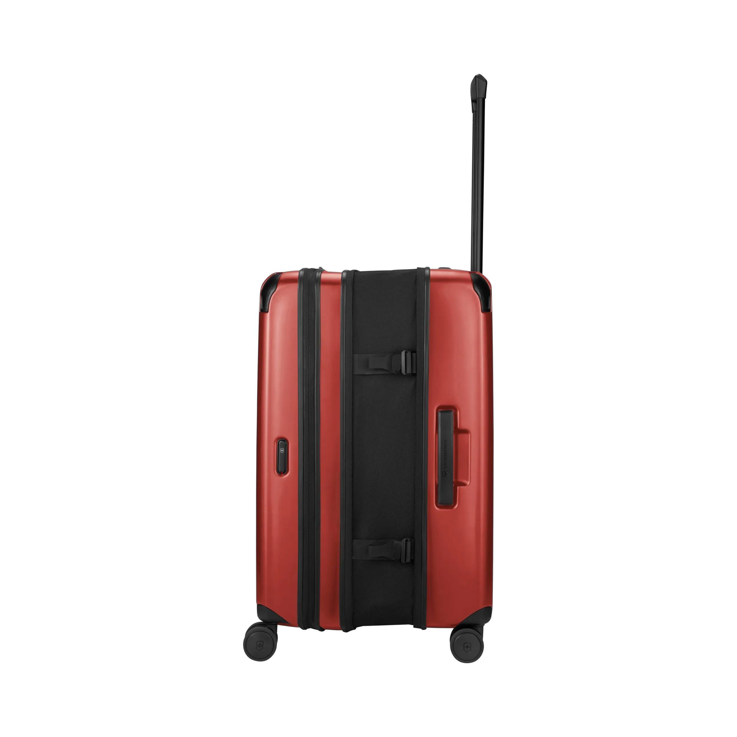 Victorinox Spectra 3.0 Expandable Medium Case in Red — angle view 11
