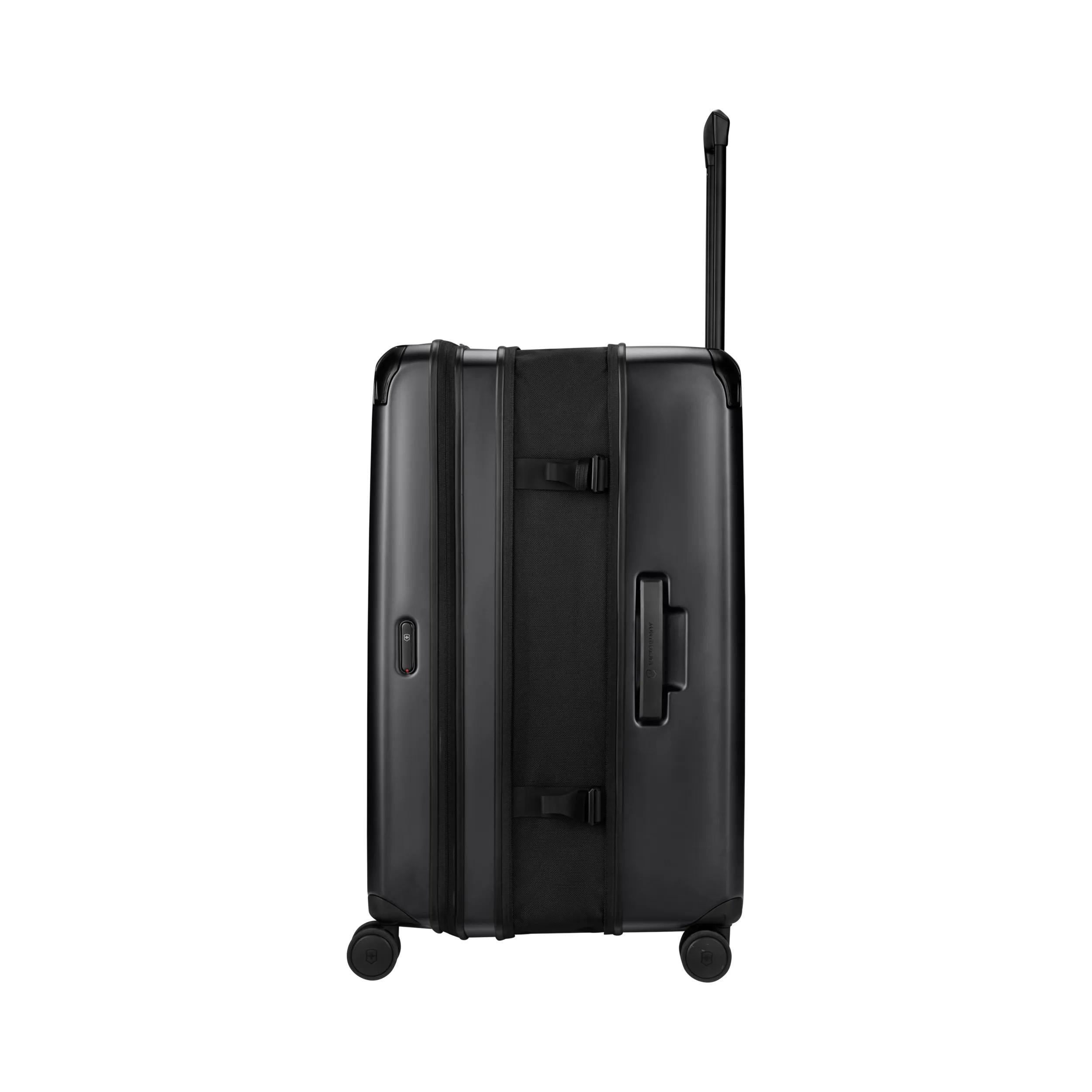Victorinox Spectra 3.0 Expandable Large Case in Black — angle view 11