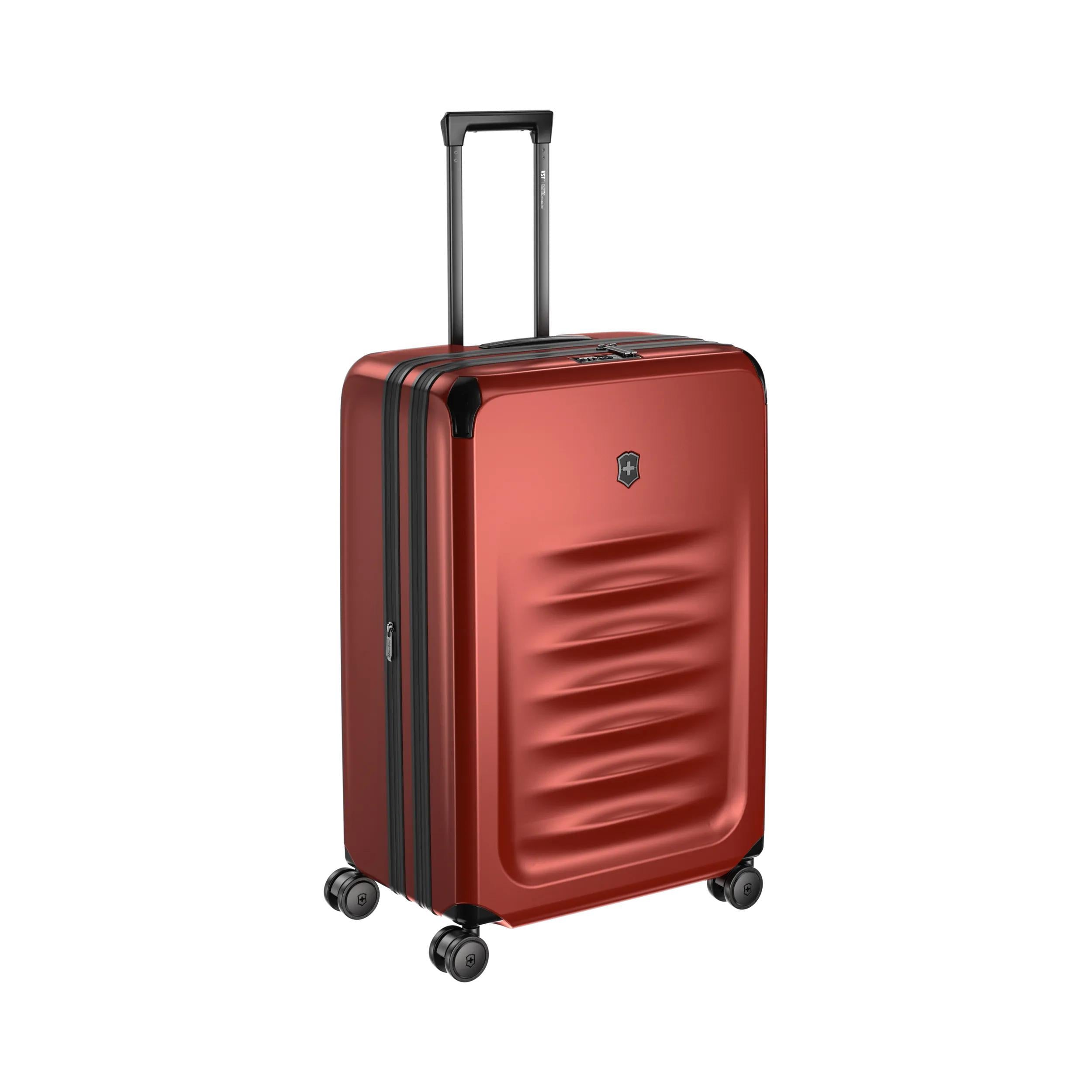 Victorinox Spectra 3.0 Expandable Large Case in Red — angle view 8