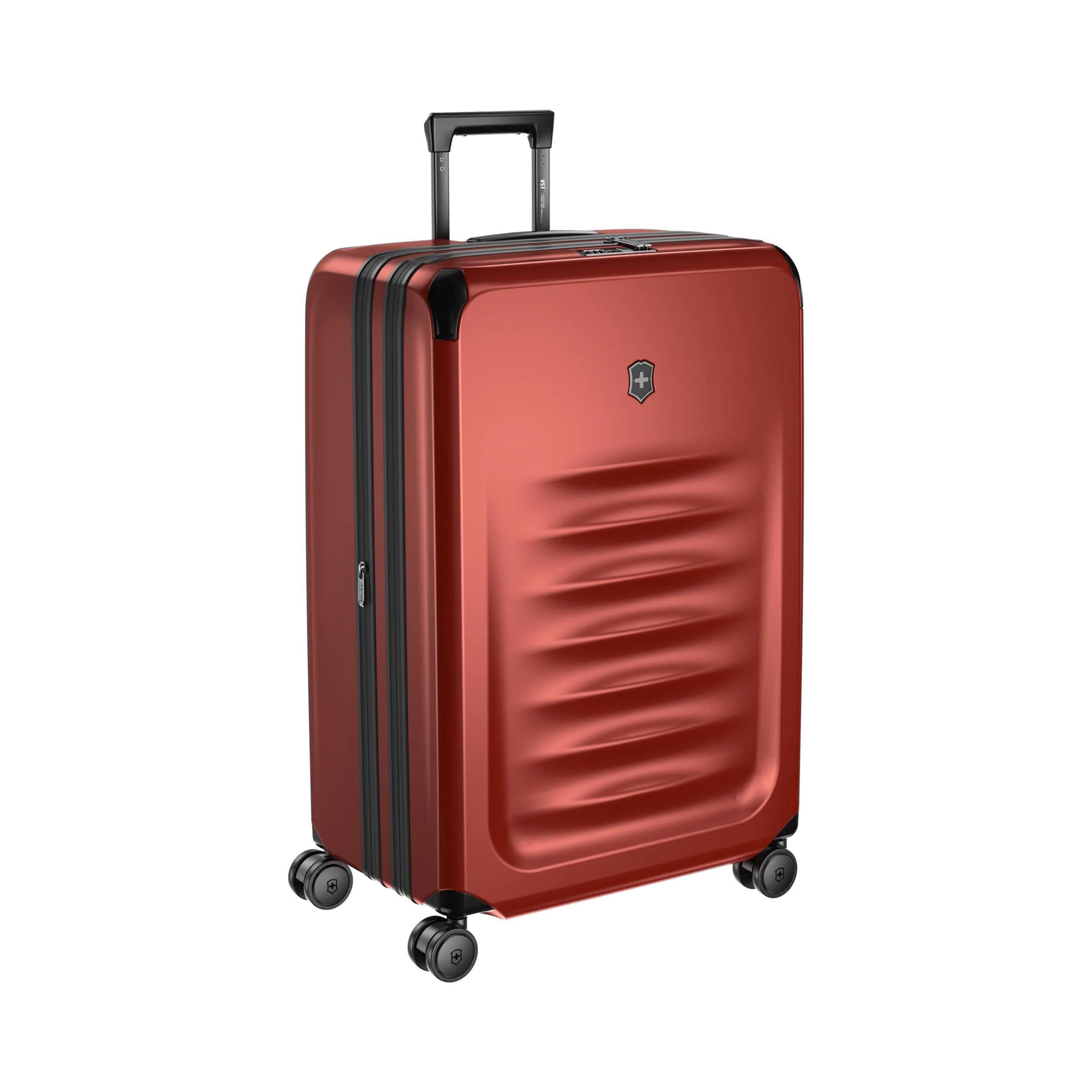 Victorinox Spectra 3.0 Expandable Large Case in Red — angle view 9