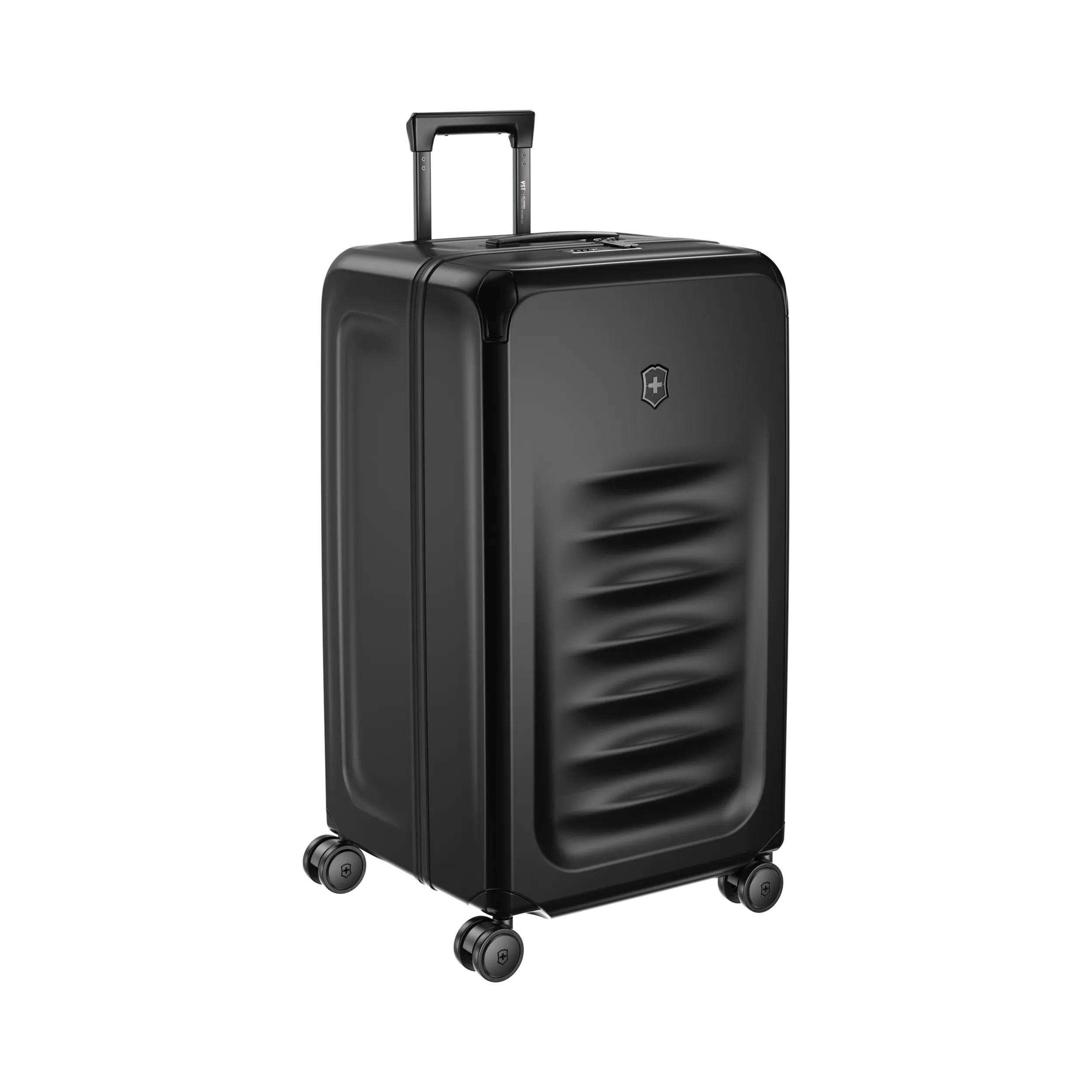 Victorinox Spectra 3.0 Trunk Large Case in Black — angle view 9