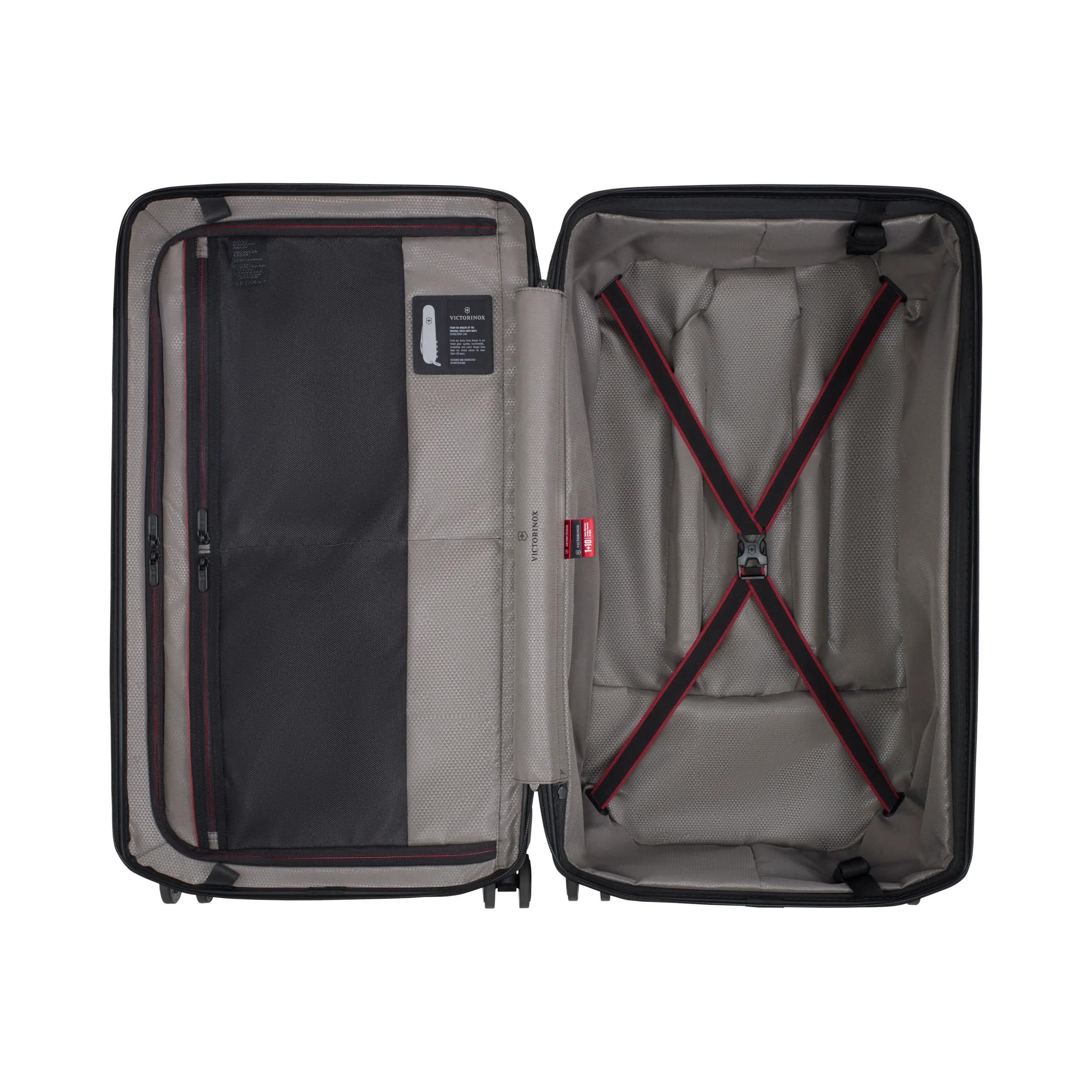 Victorinox Spectra 3.0 Trunk Large Case in Black — interior view