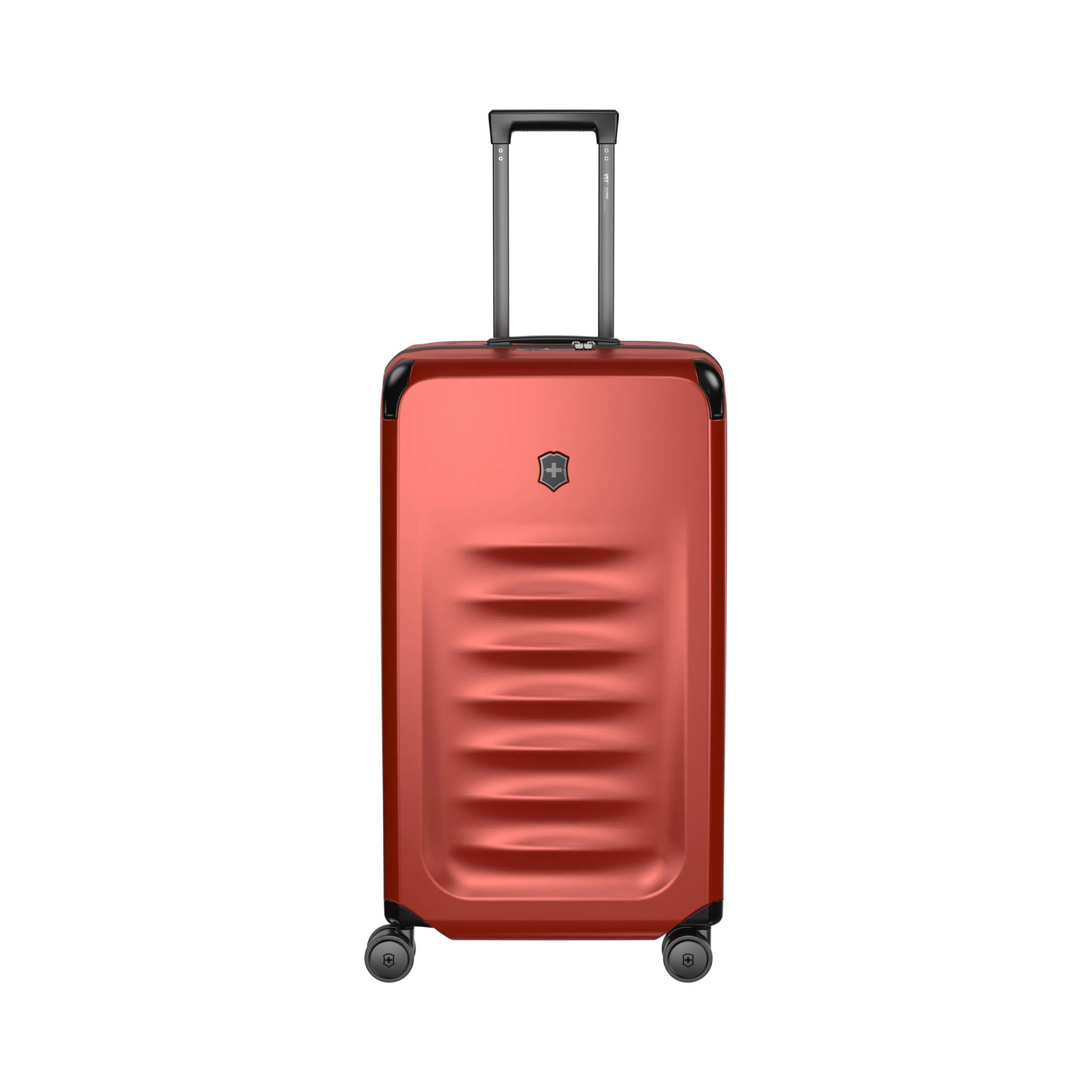 Victorinox Spectra 3.0 Trunk Large Case in Red — angle view 2