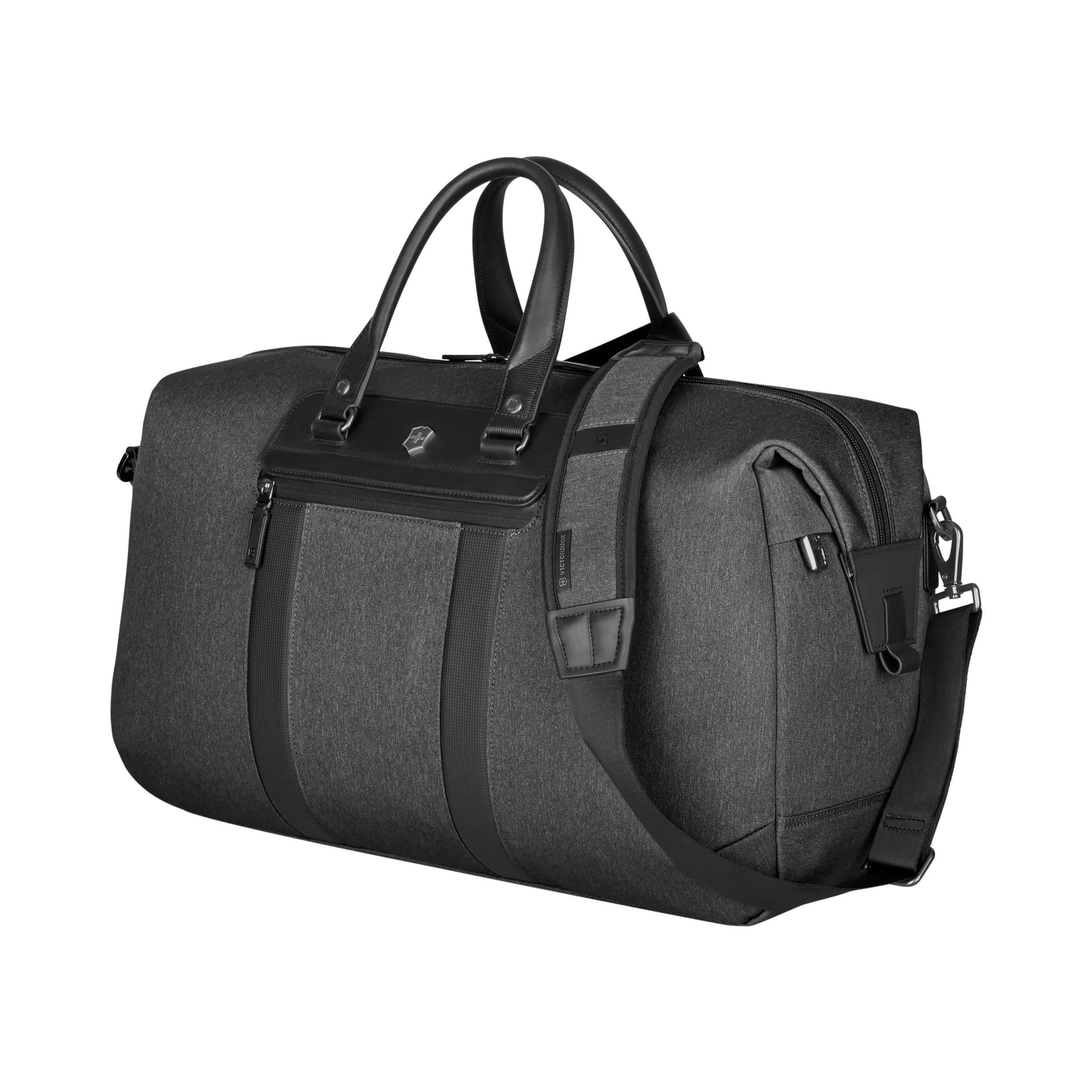 Victorinox Architecture Urban2 Weekender in Grey / Black — angle view 2
