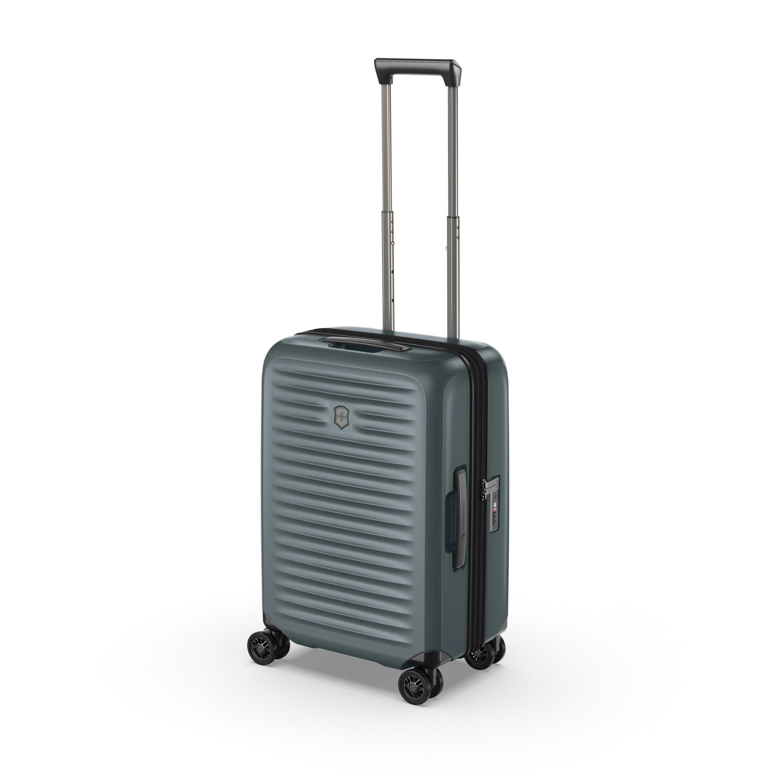 Victorinox Airox Advanced Frequent Flyer Carry-on Business in Storm — angle view 3