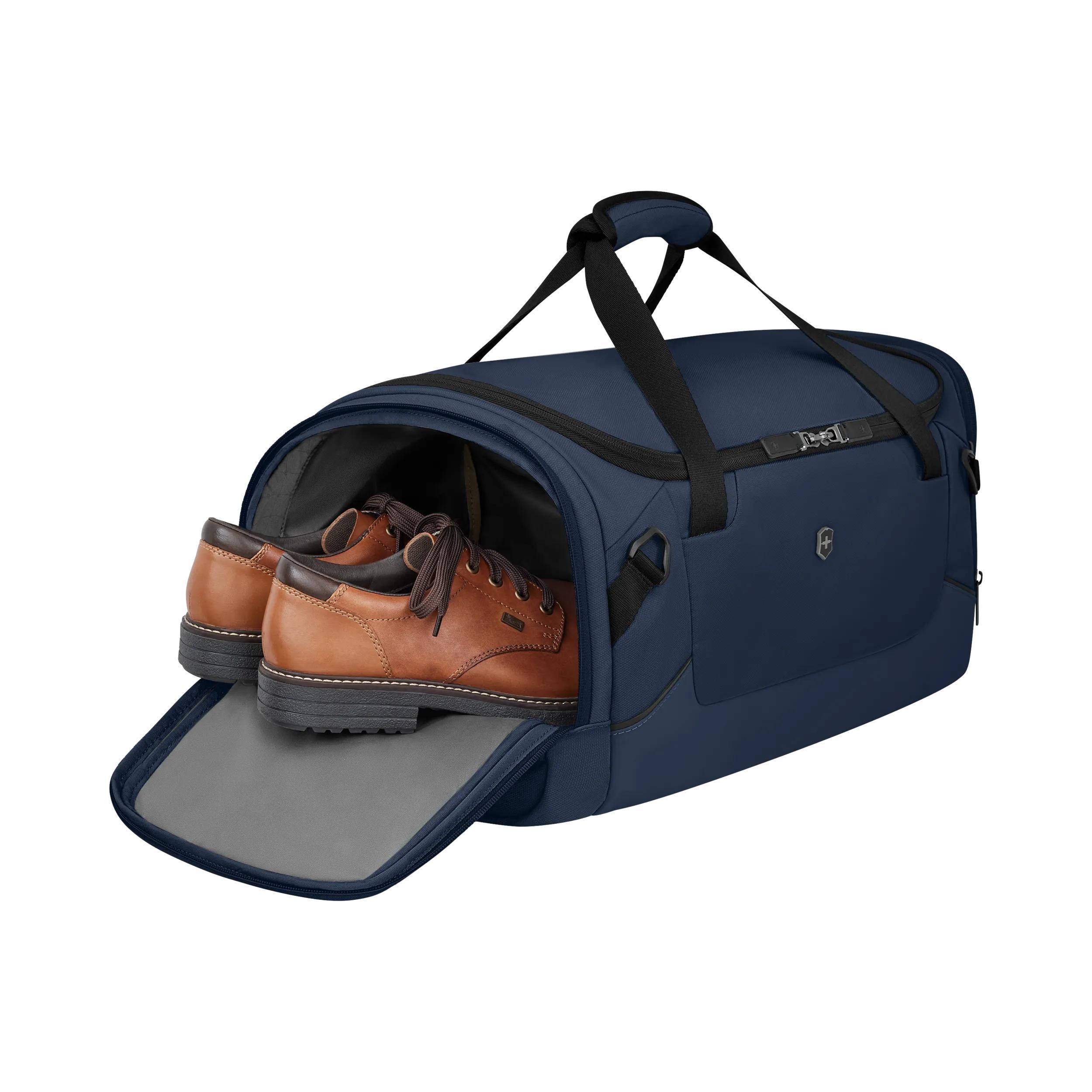 Victorinox Altmont Modern 2-Way Bag in Navy Blue — detail view 2