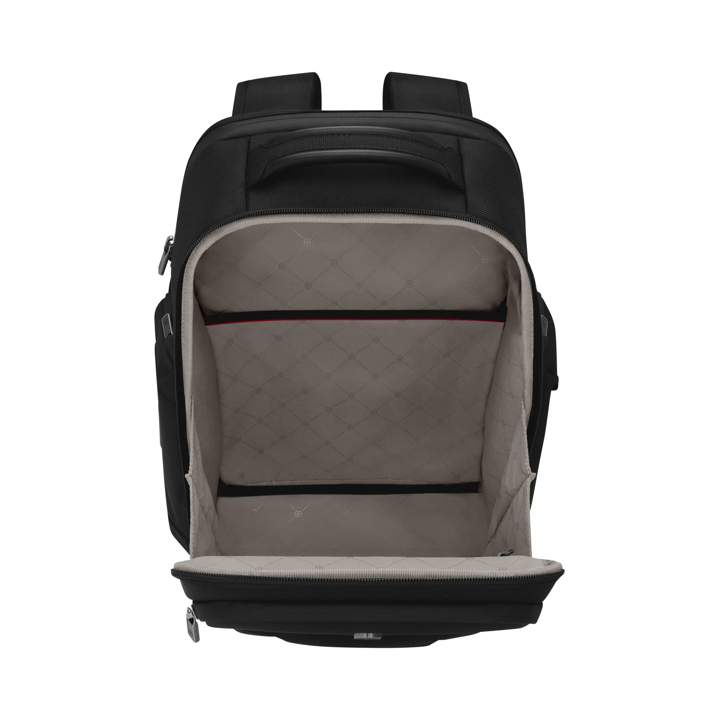 Victorinox Werks Traveler 7.0 Deluxe Backpack in Black — interior view