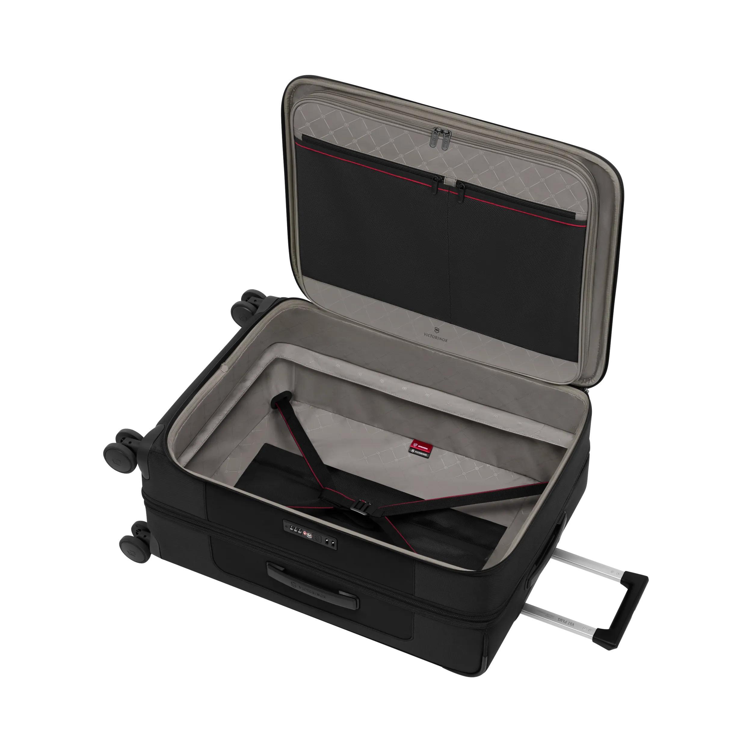Victorinox Werks Traveler 7.0 Medium Case in Black — interior view