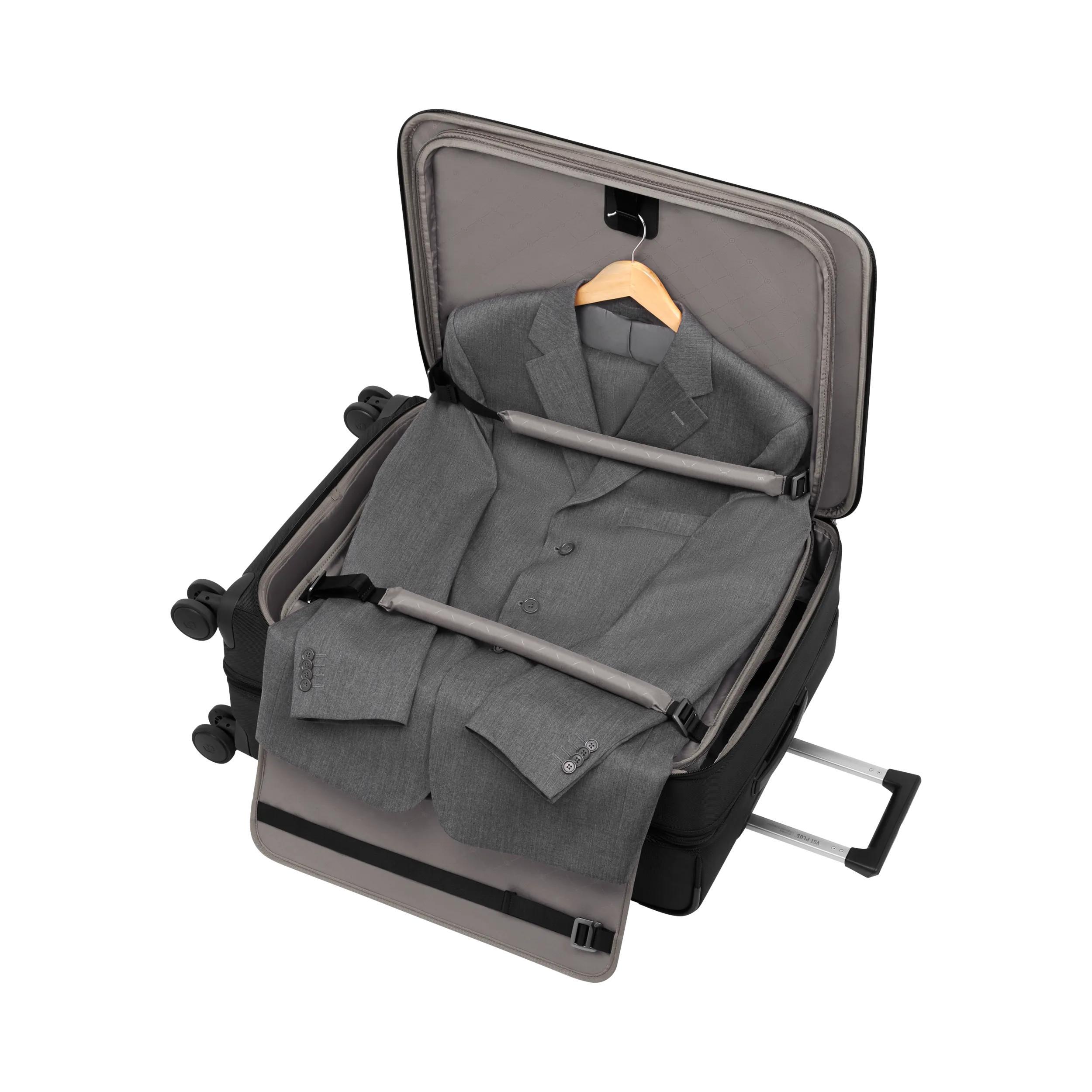 Victorinox Werks Traveler 7.0 Medium Case in Black — interior view 2