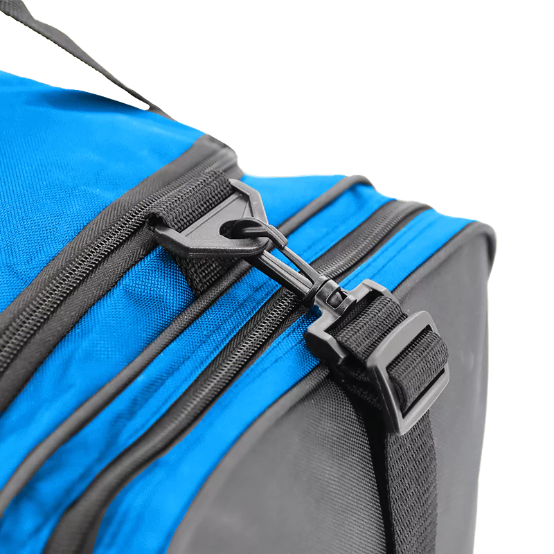 J World Copper Sport Duffel Bags in Blue/Black 24" — detail view # color_Blue/Black