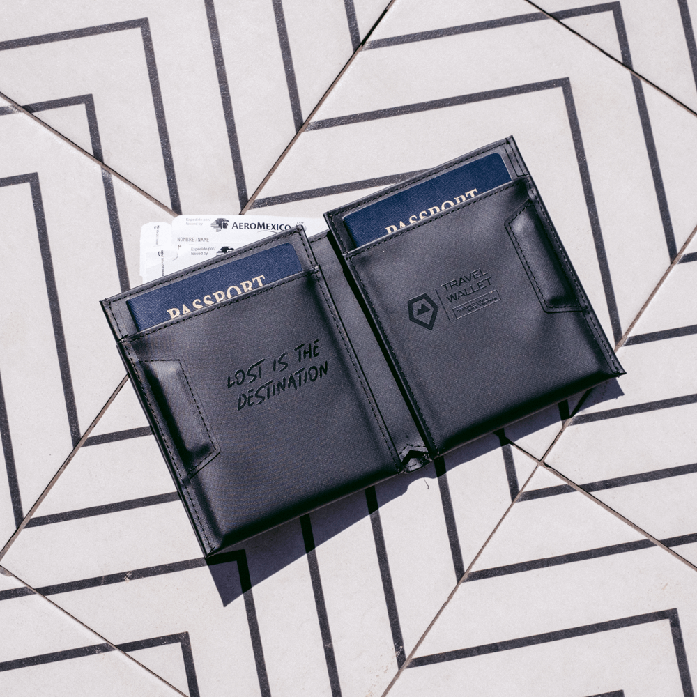 WANDRD Travel Wallet in Black — angle view 2