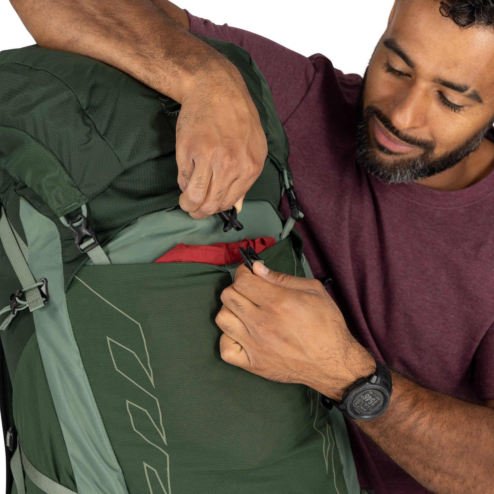 Osprey Talon 44 Hiking Backpack 44L in Green Canopy/Pine Leaf — detail view 4