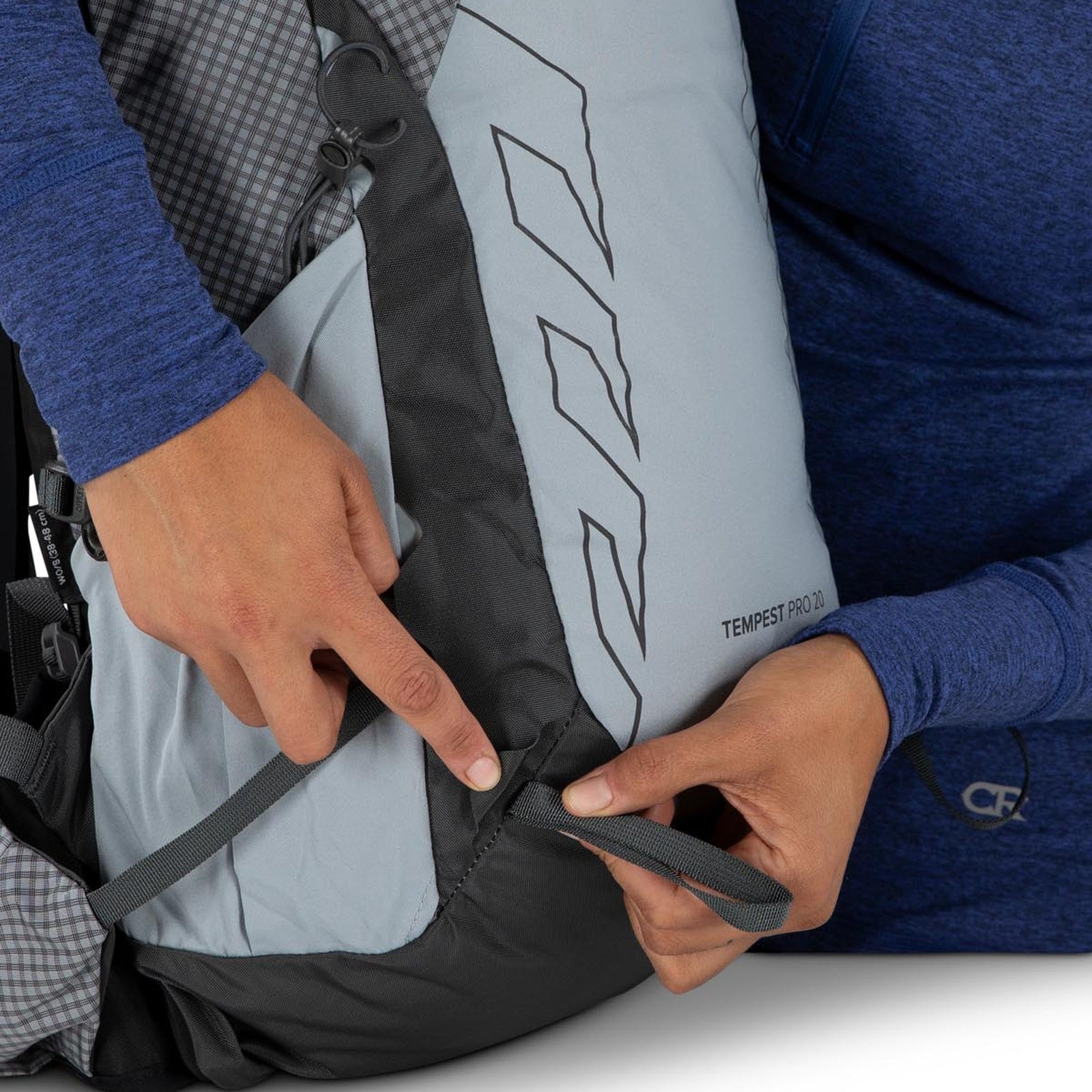 Osprey Tempest Pro 20 Women's Hiking Backpack 20L in Silver Lining — detail view 2
