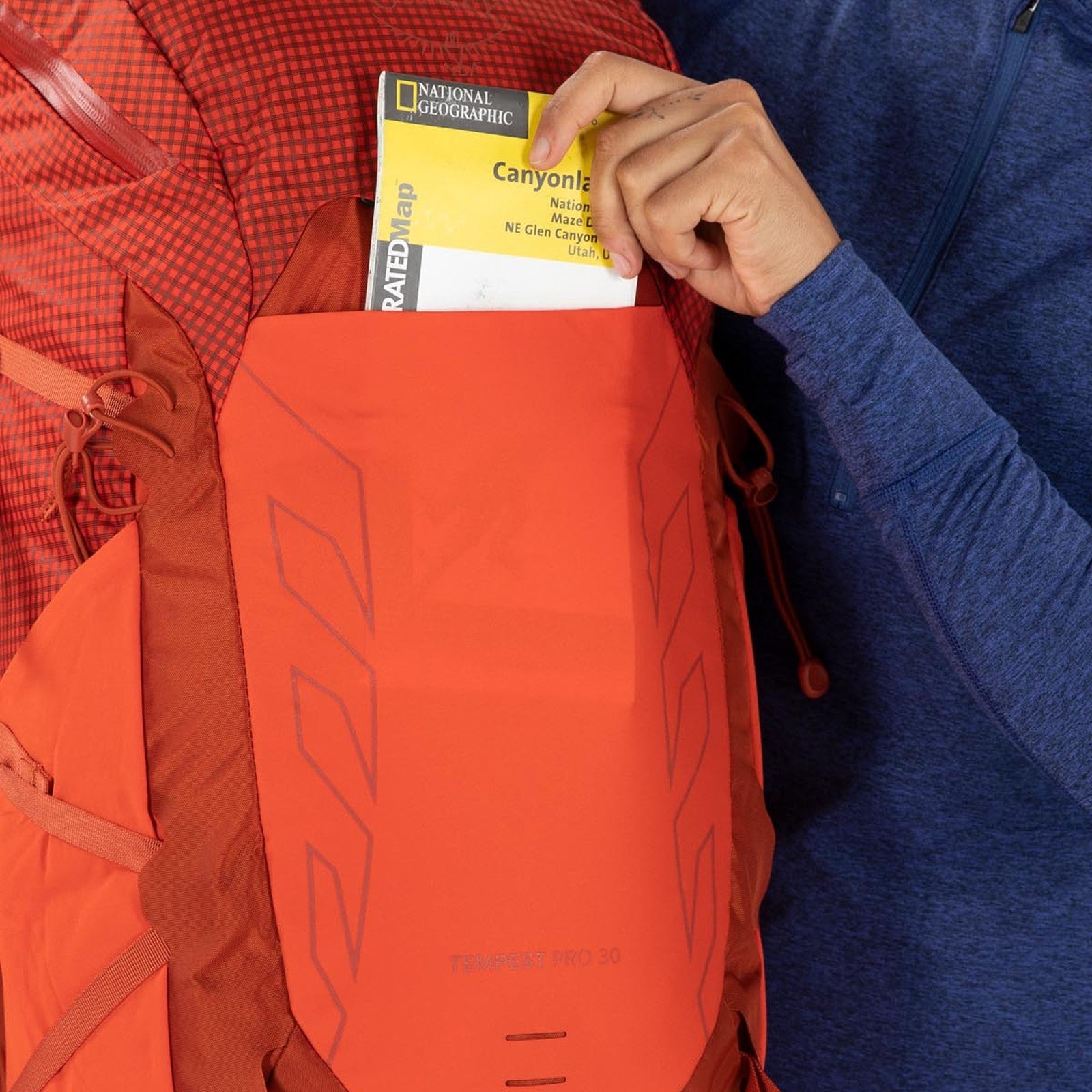 Osprey Tempest Pro 30 Women's Hiking Backpack 30L in Mars Orange — detail view 3