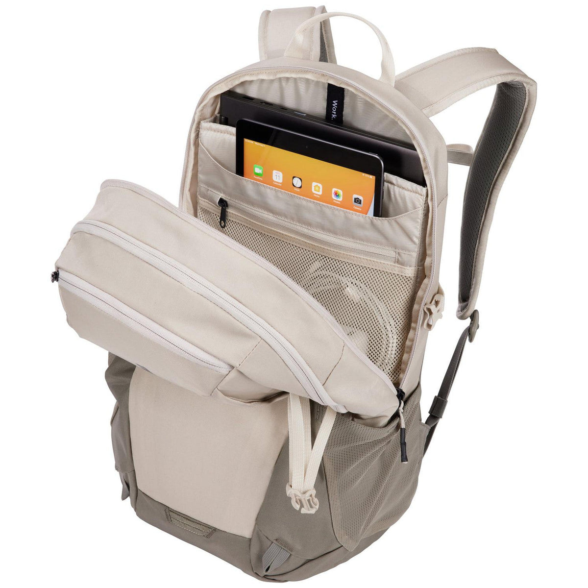 Thule EnRoute Backpack 23L in Pelican/Vetiver — interior view