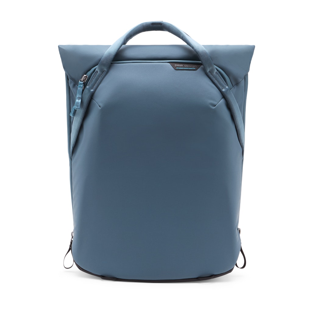 Peak Design Everyday Totepack 20L in Ocean — front view # color_Ocean