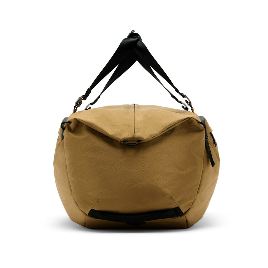 Peak Design Travel Duffel 50L in Coyote — angle view 4 # color_Coyote