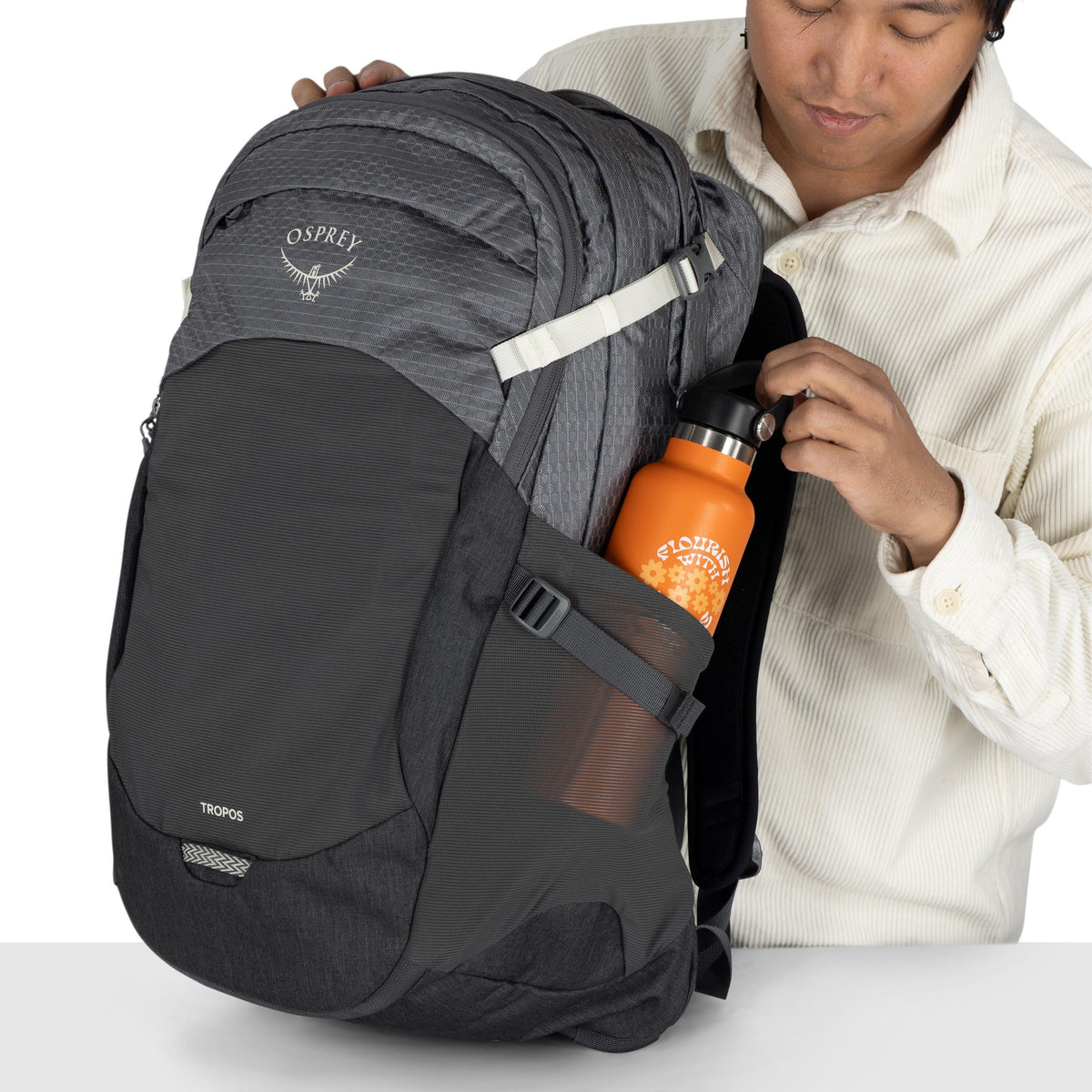 Osprey Tropos Backpack 32L in Phantom Grey Heather — detail view 3