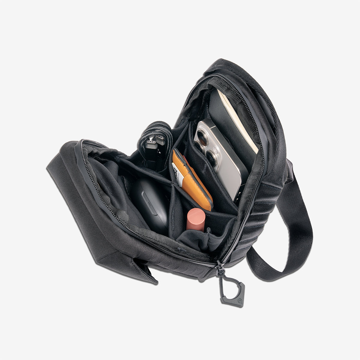 WANDRD X1 Cross Body Medium in Black — interior view