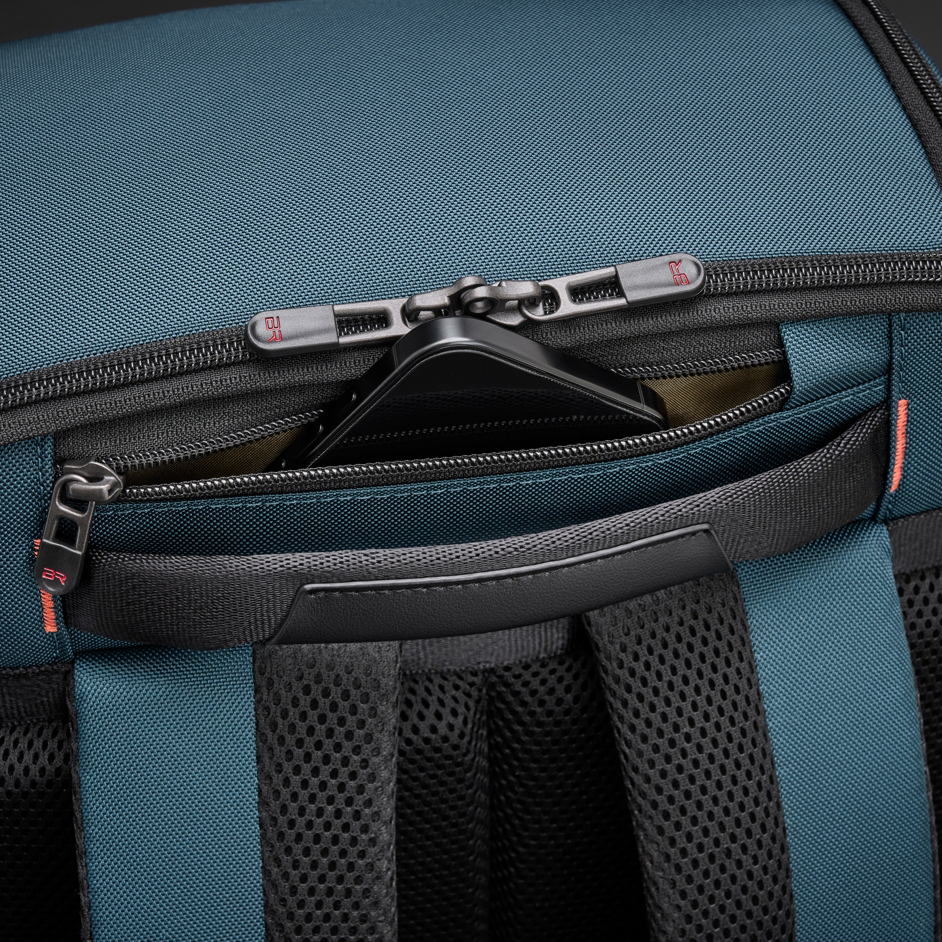 Briggs & Riley ZDX U-Zip Travel Backpack in Ocean — detail view 3 # color_Ocean