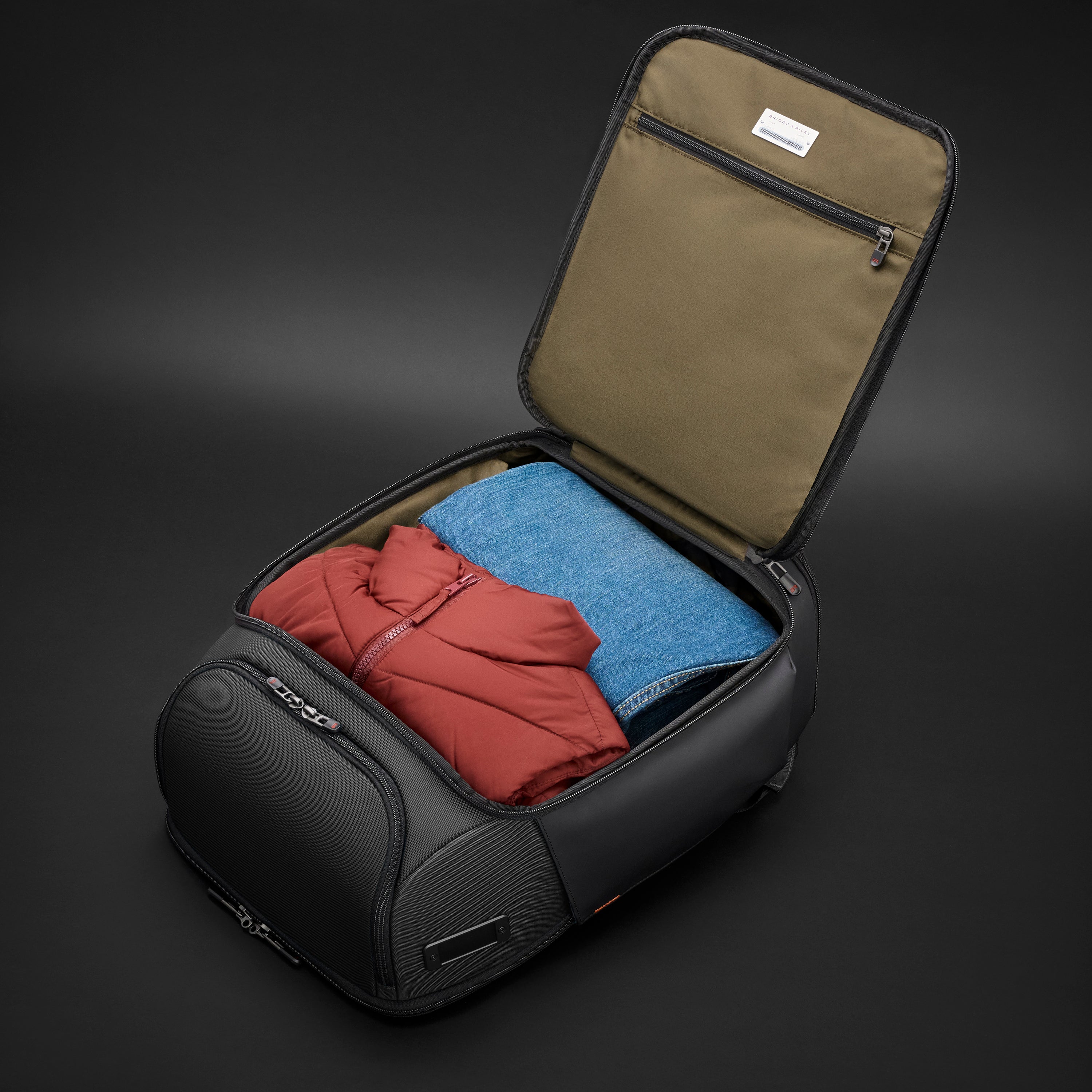 Briggs & Riley ZDX U-Zip Travel Backpack in Black — interior view 3 # color_Black