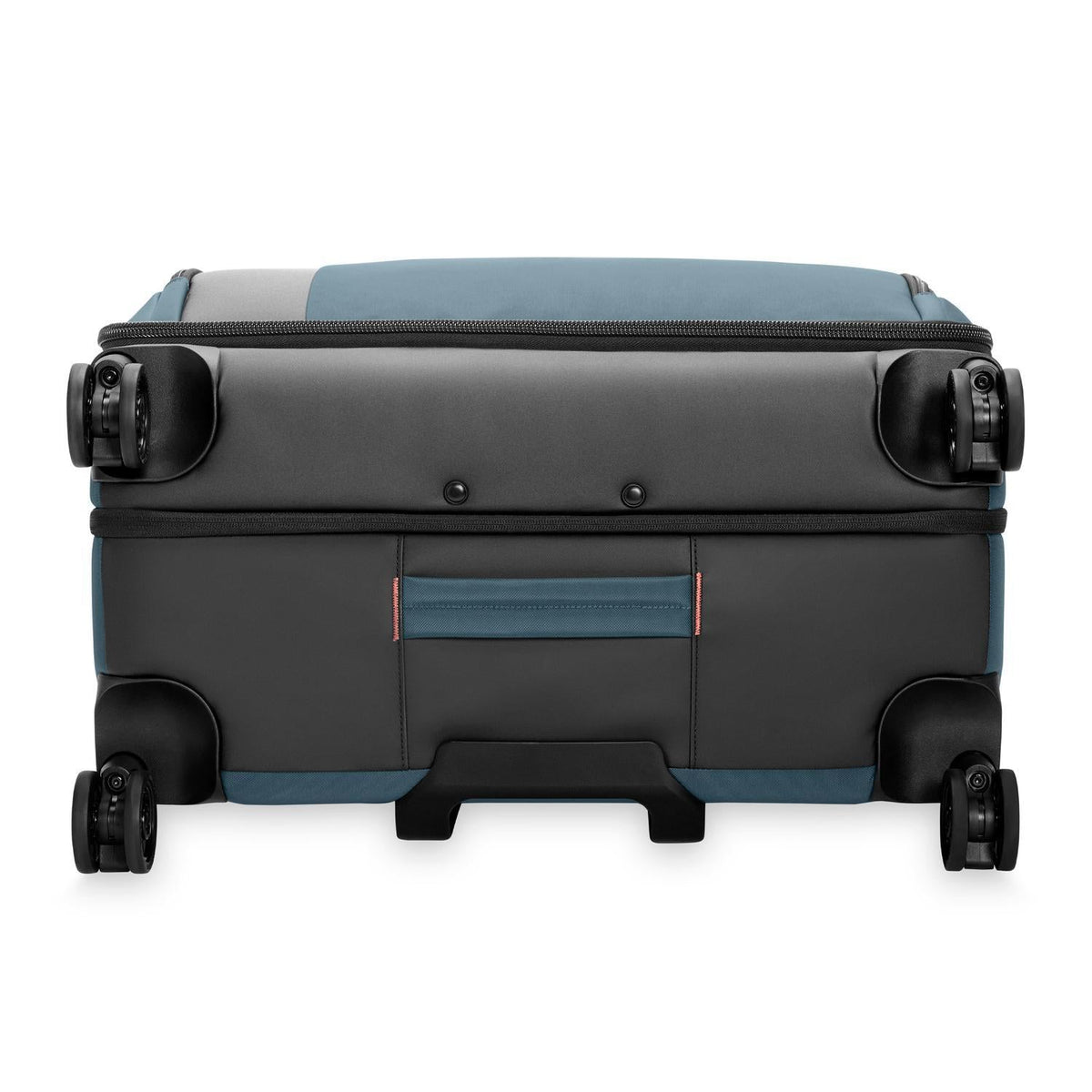 Briggs & Riley ZDX Large Expandable Spinner in Ocean — detail view 2