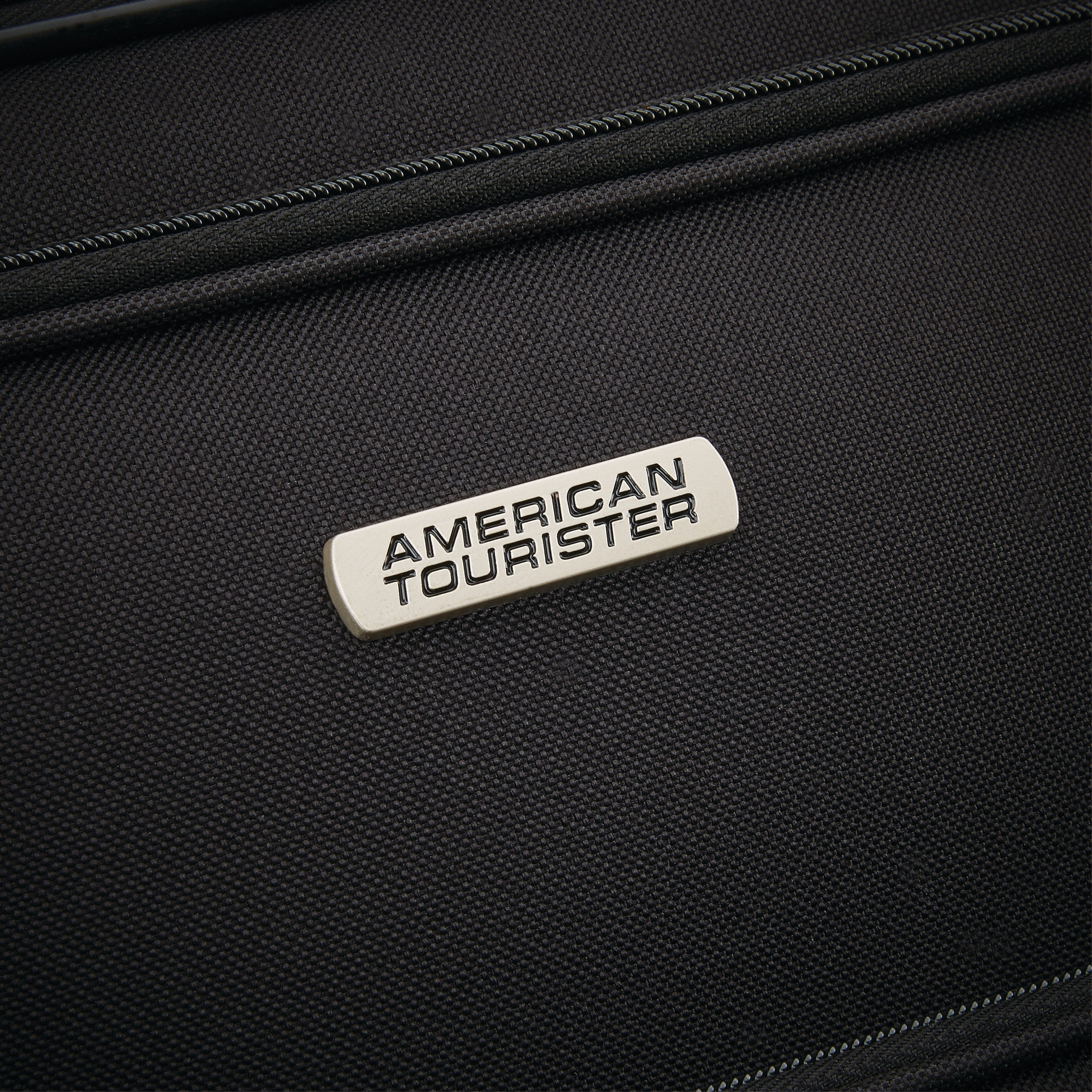 American Tourister Fieldbrook XLT 4-Piece Luggage Set - Black