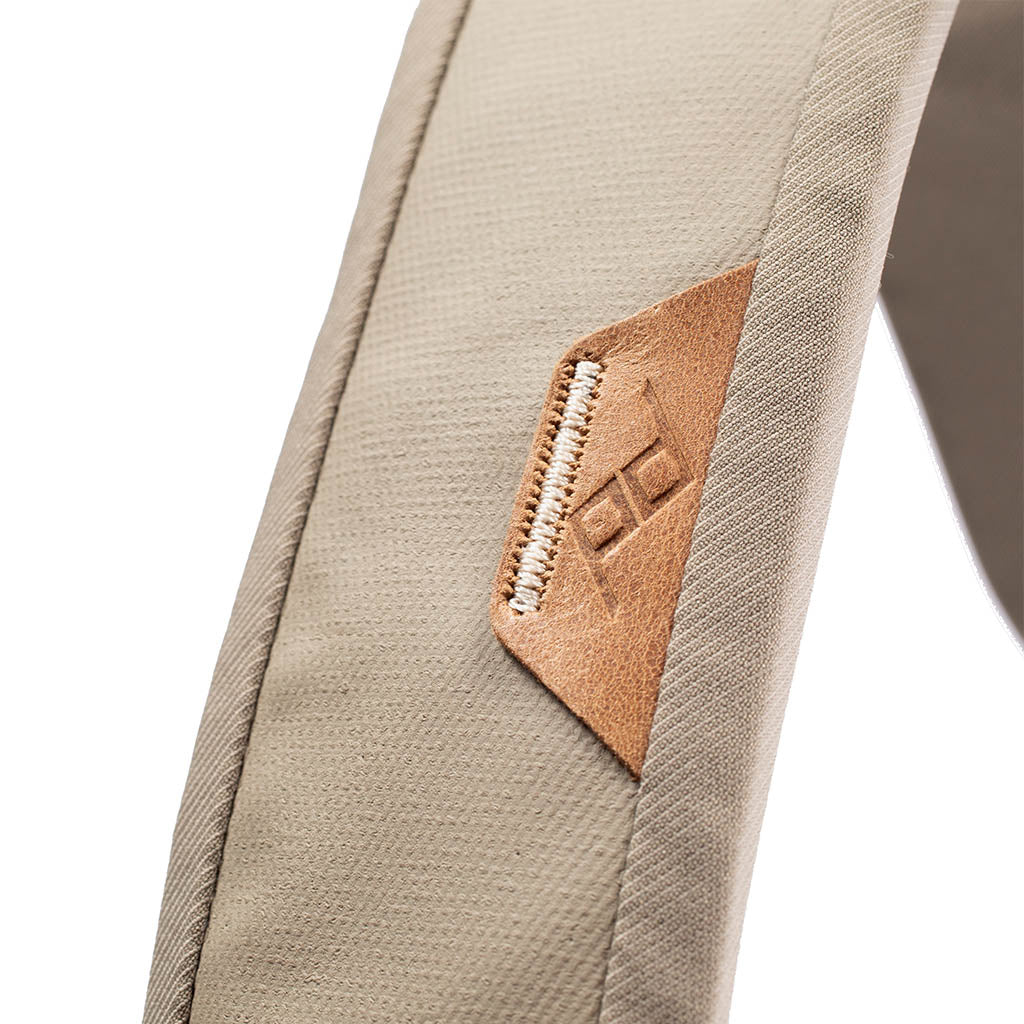 Peak Design Everyday Tote 15L in Bone — detail view 2 # color_Bone