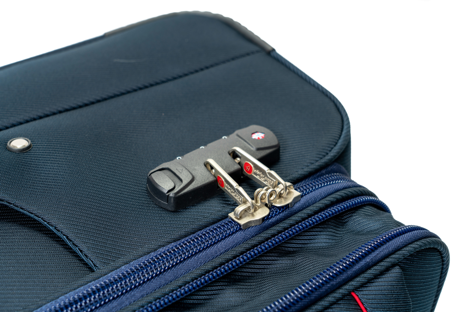 Bon Voyage 89019 Softside Spinner Luggage, view 6