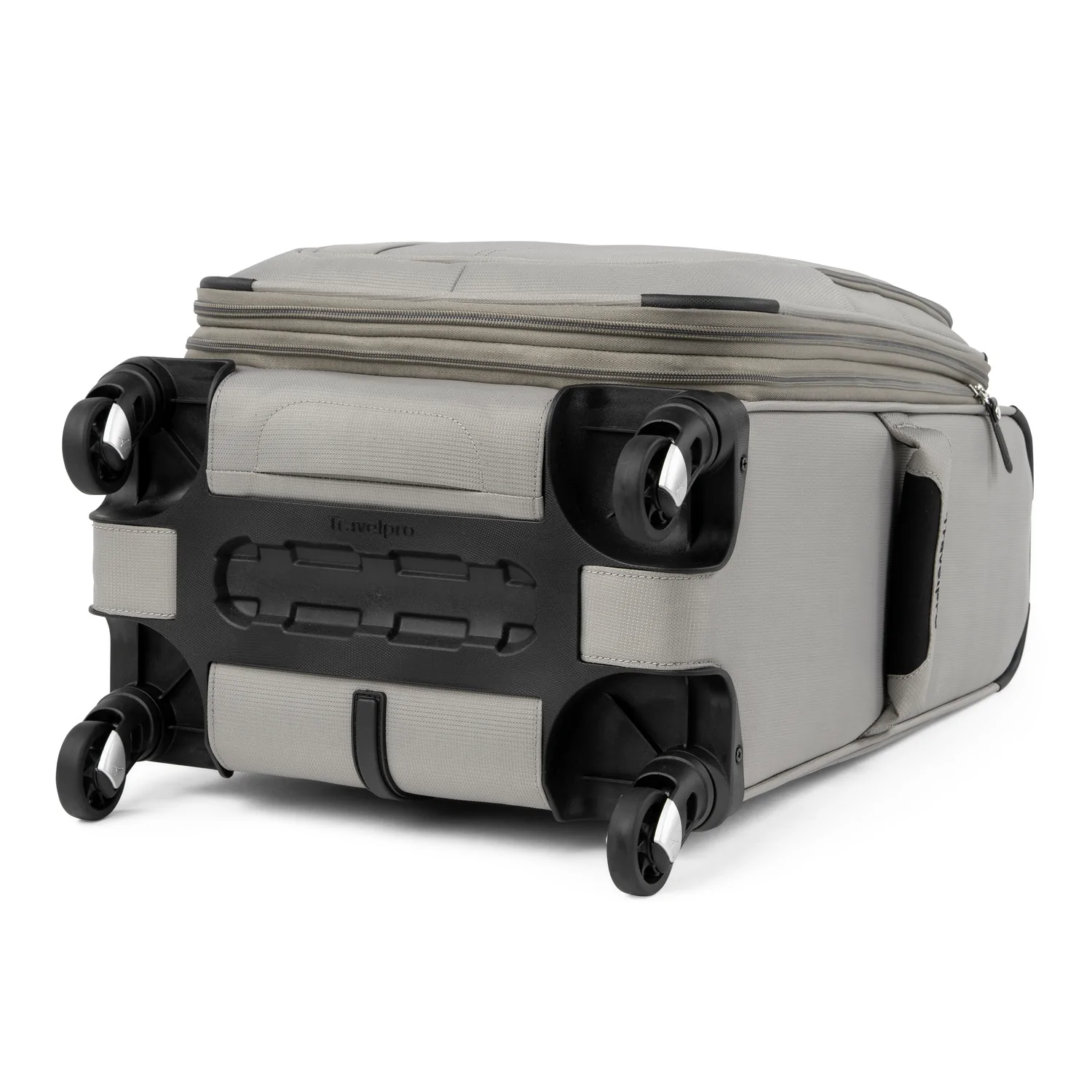 Travelpro Maxlite 5 21" Expandable Carry-On Spinner image 7