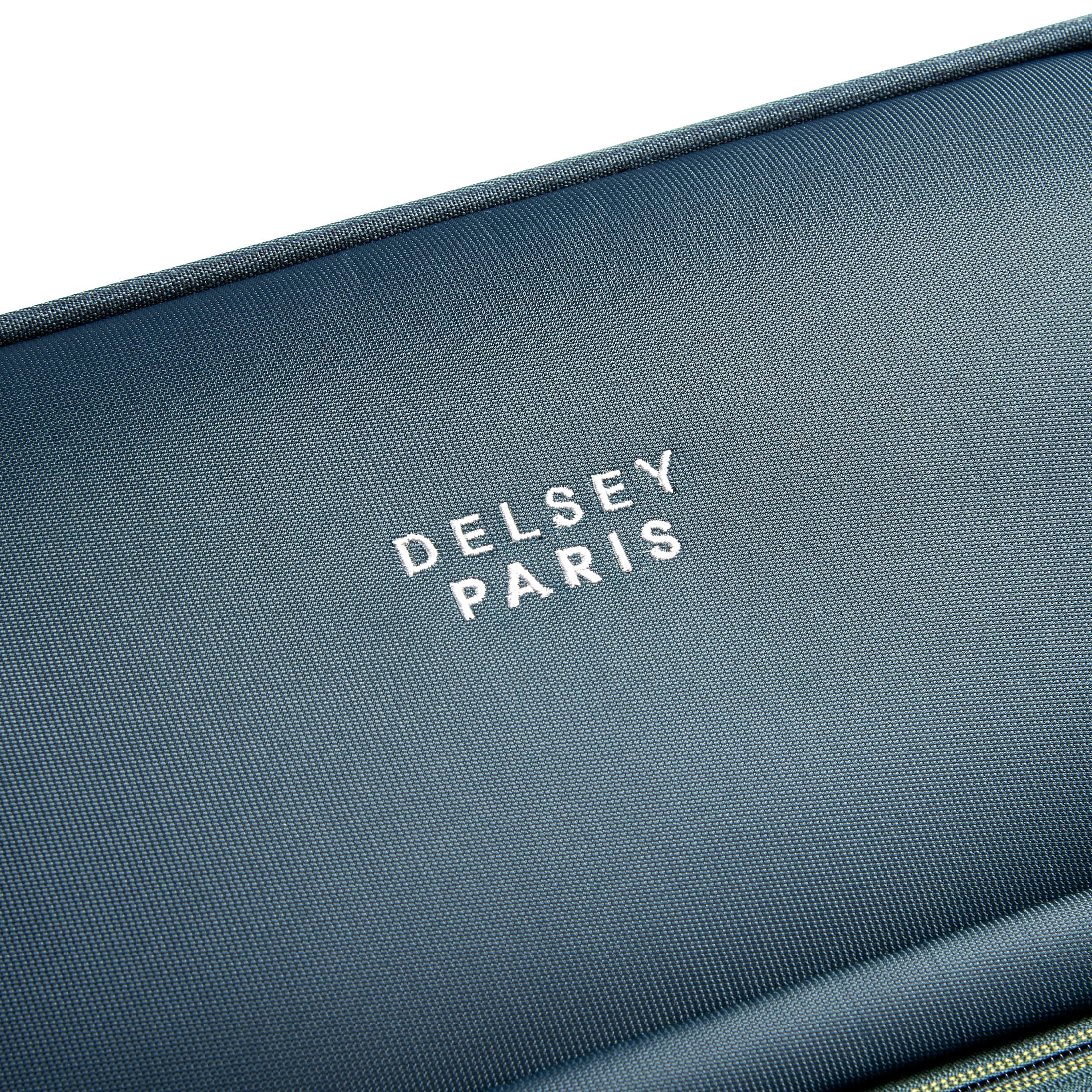 Delsey Brochant 3.0 Medium Expandable Spinner in Green — detail view 4 # color_Green