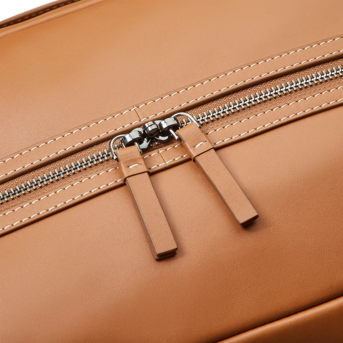 Delsey Chatelet Air 2.0 Leather Weekender Bag in Cognac — detail view