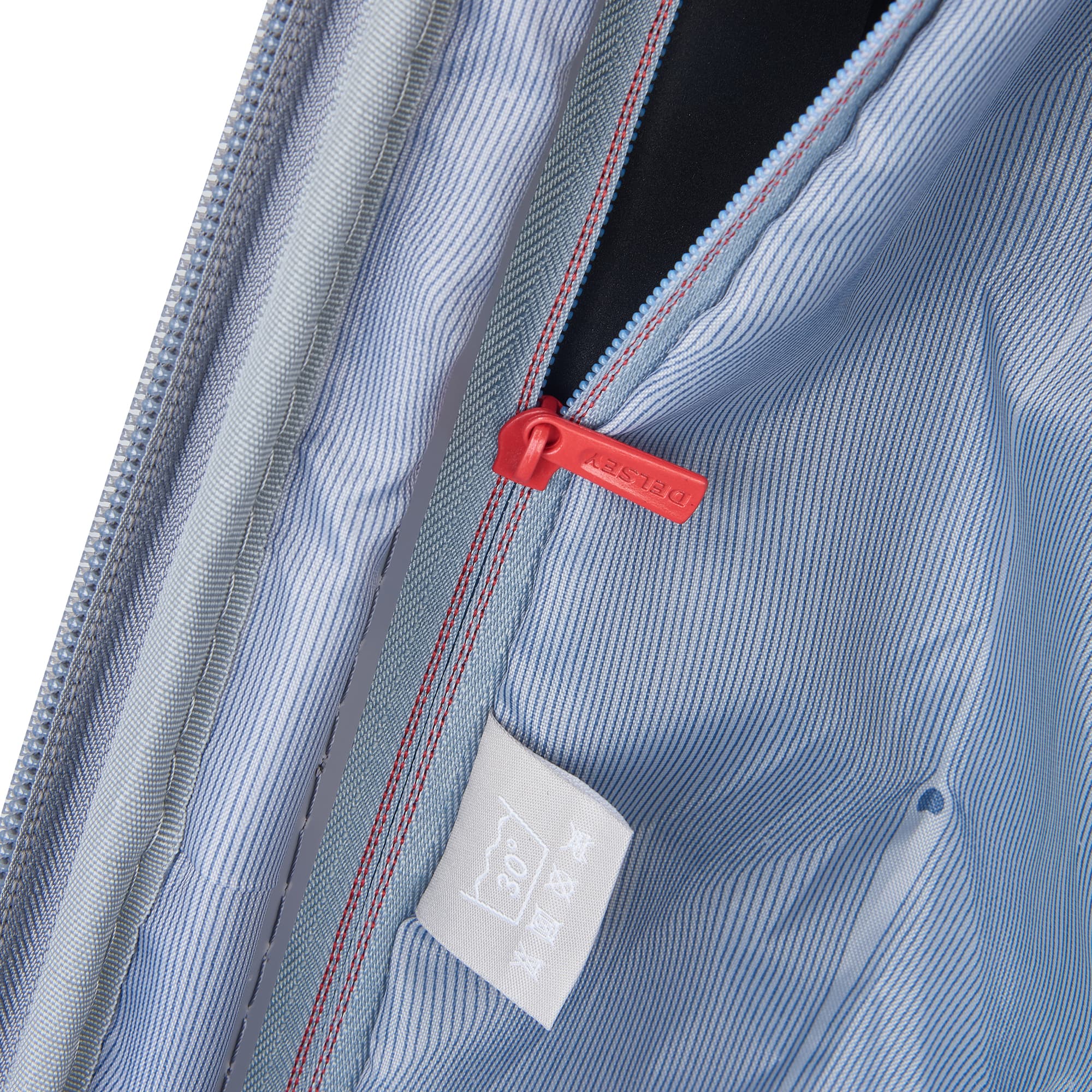 Delsey Cruise 3.0 Carry-On Plus Expandable Spinner in Graphite — interior view 3 # color_Graphite