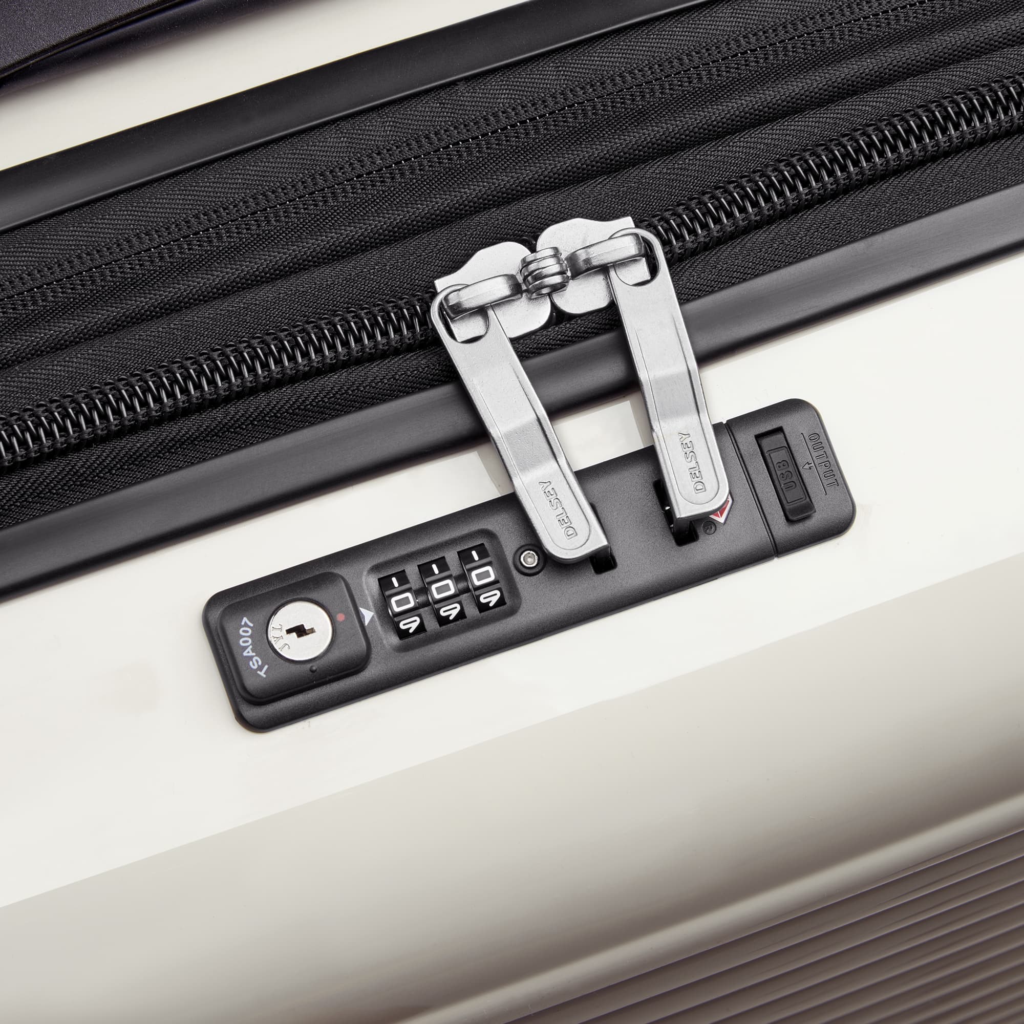 Delsey Cruise 3.0 Carry-On Plus Expandable Spinner in Ivory — back view 2 # color_Ivory