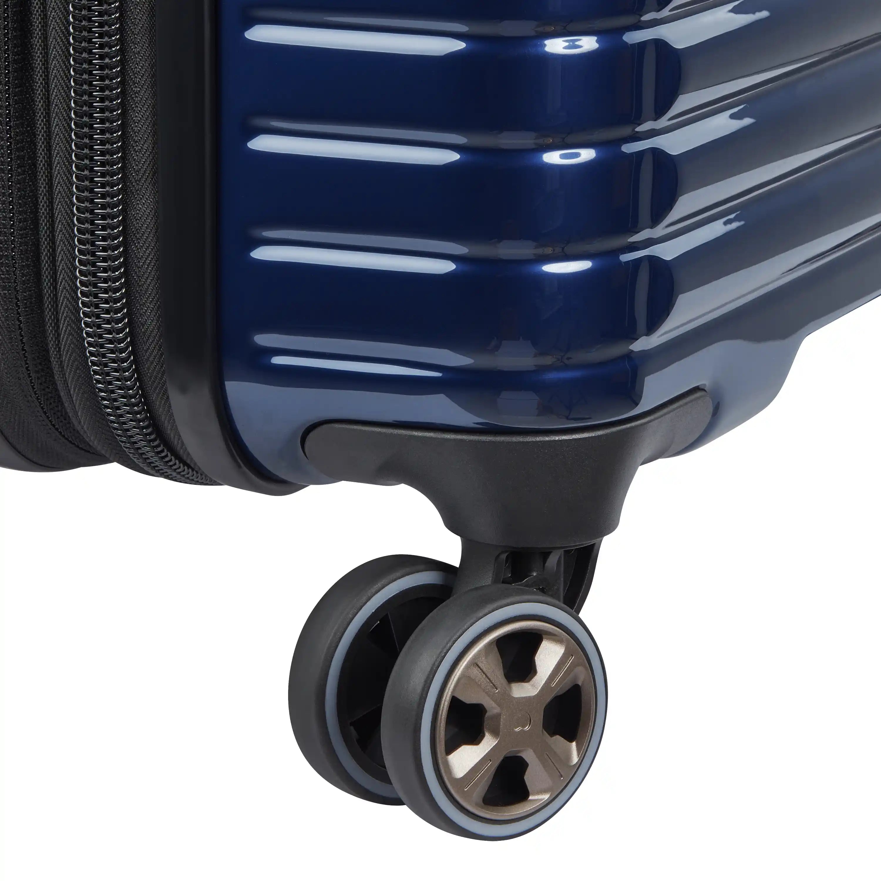 Delsey Cruise 3.0 Carry-On Plus Expandable Spinner in Deep Sea Navy — detail view 4 # color_Deep Sea Navy