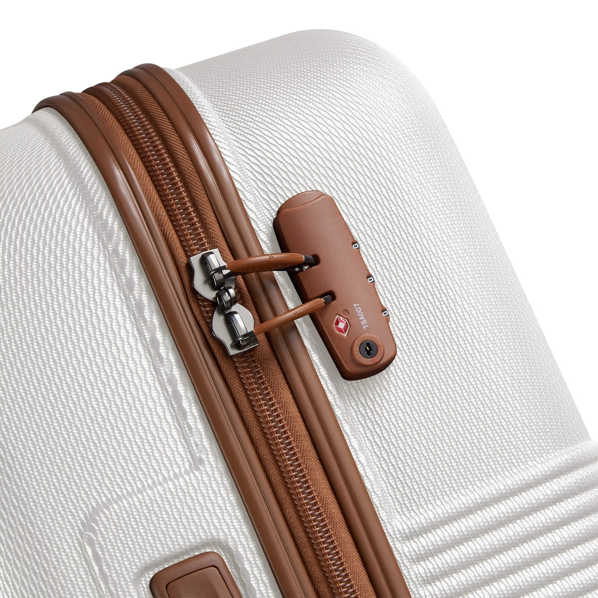 Delsey Flanerie SE Medium Spinner in Champagne — detail view 2 # color_Champagne