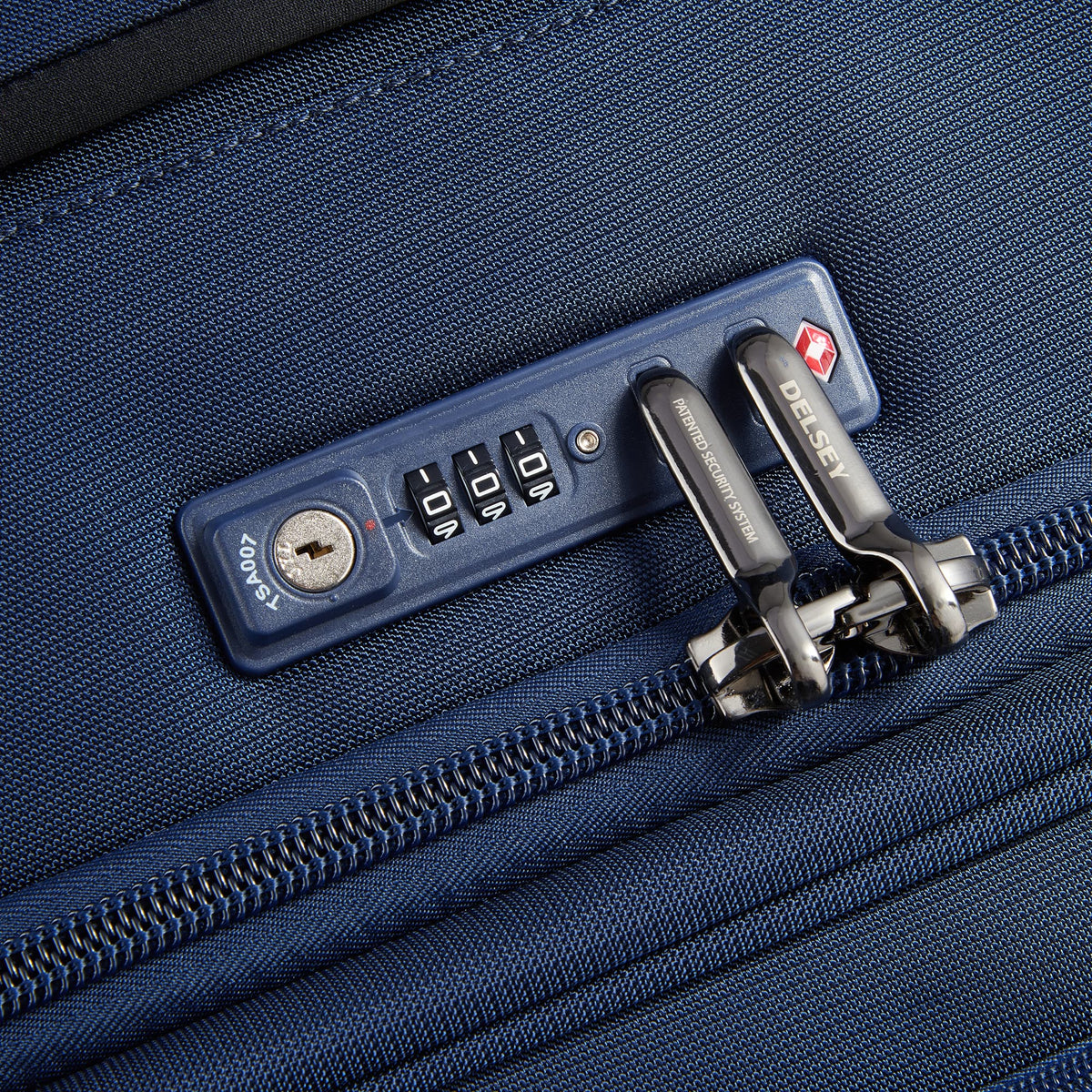 Delsey Helium DLX Large Expandable Spinner in Navy — detail view 3 # color_Navy