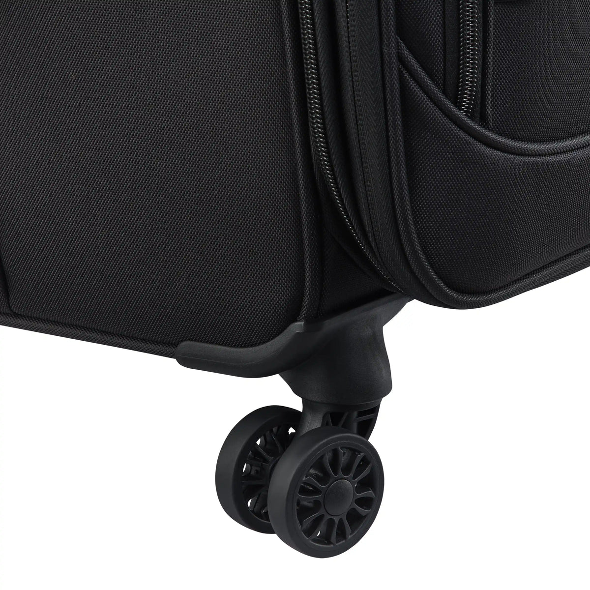 Delsey Sky Max 3.0 Medium Check-In Expandable Spinner in Black — detail view 4 # color_Black