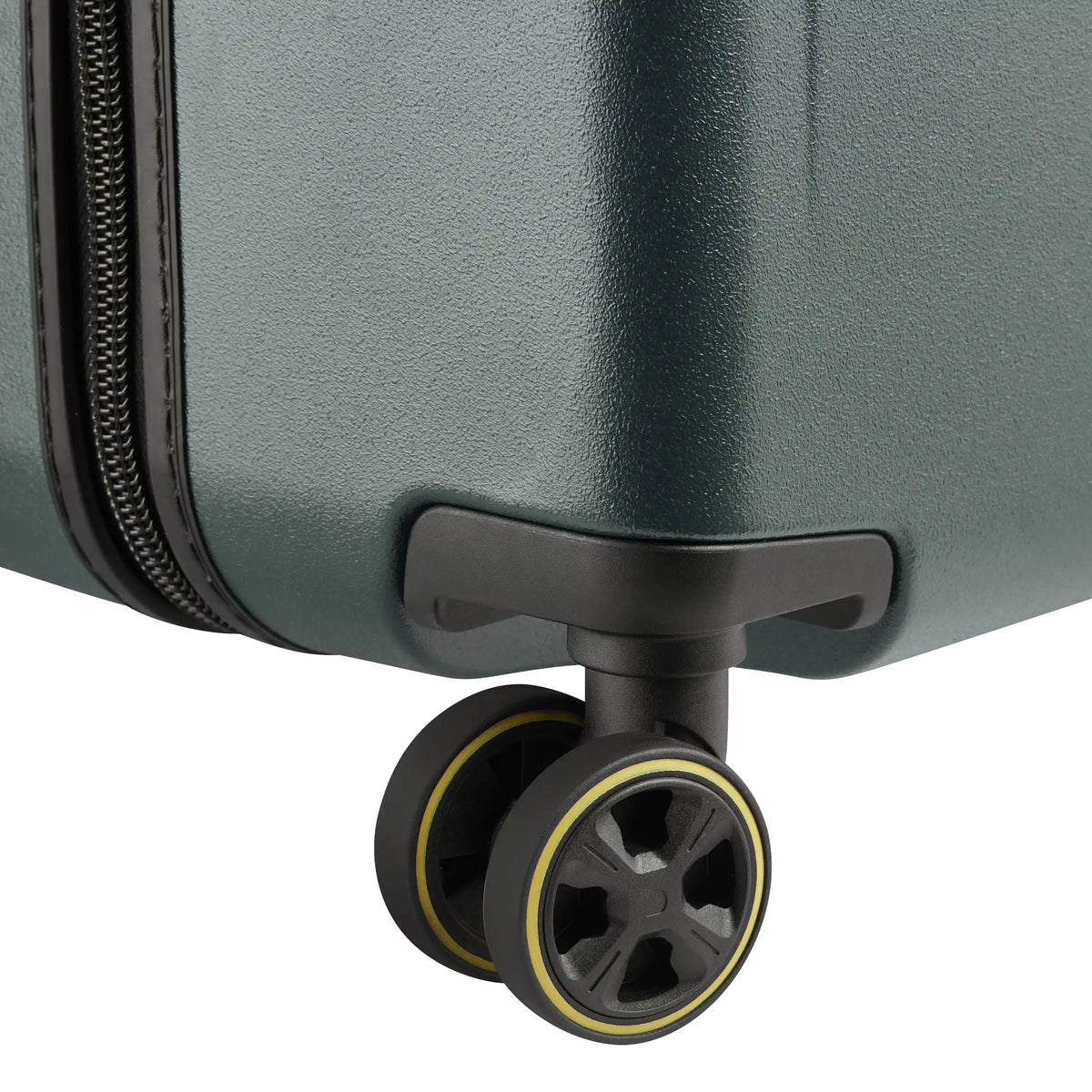 Delsey Turenne 2.0 Large Trunk Spinner in Green — detail view 4 # color_Green