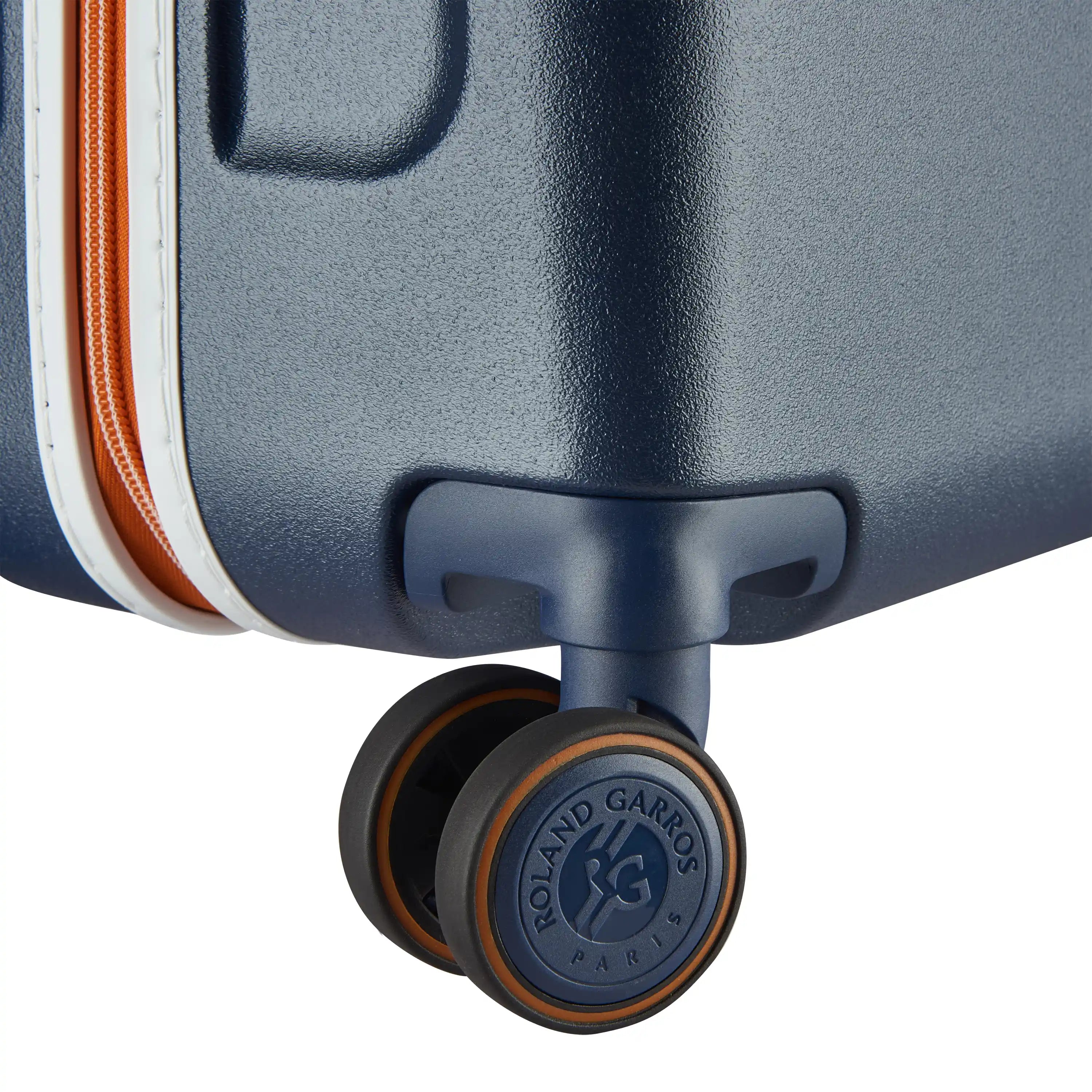 Delsey Turenne 2.0 Carry-On Spinner in Roland-Garros Limited Edition — detail view 3 # color_Roland-Garros Limited Edition