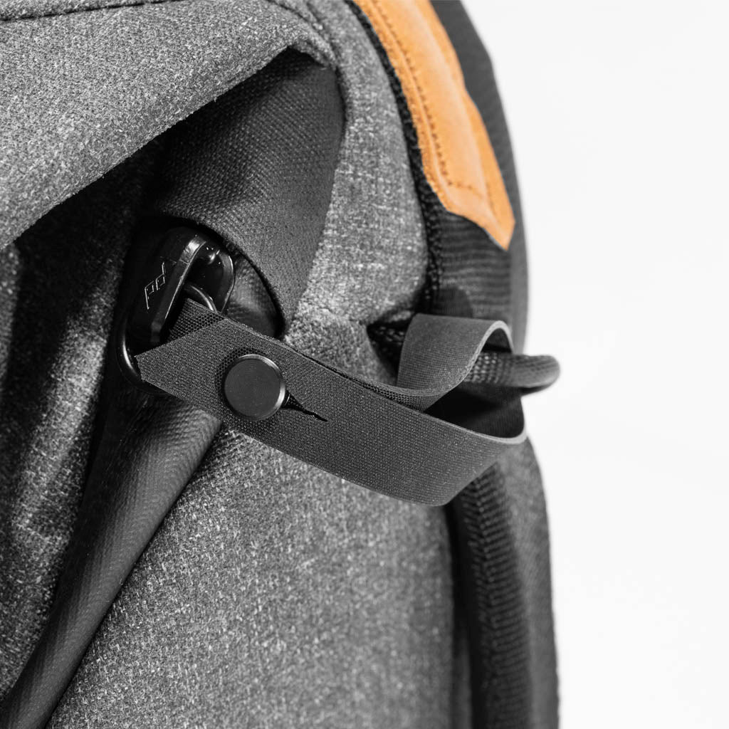 Peak Design Everyday Backpack 30L - Charcoal interior