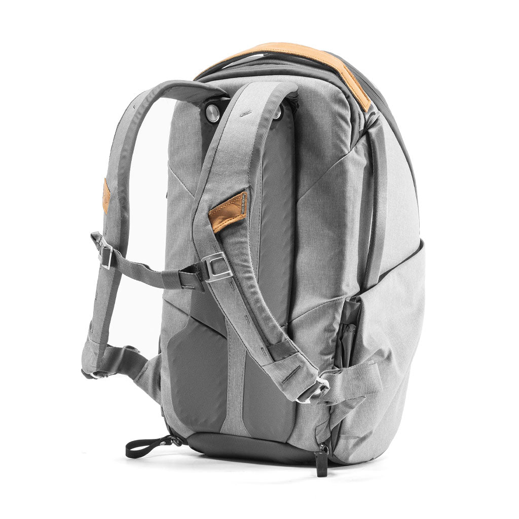 Peak Design Everyday Backpack Zip 15L in Ash — back view # color_Ash