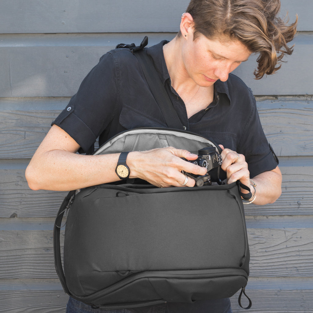 Peak Design Everyday Backpack Zip 15L in Black — lifestyle # color_Black